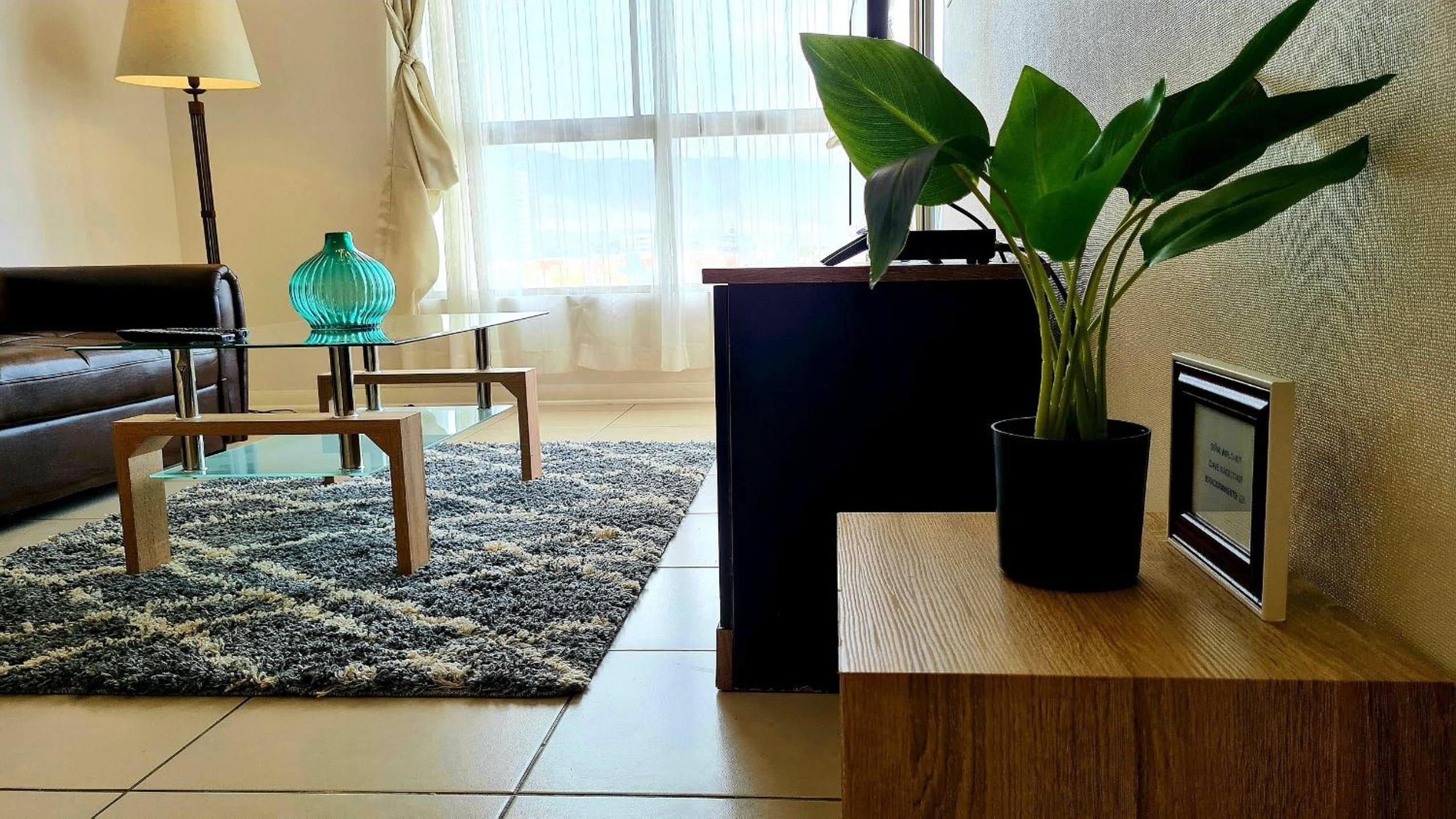 Disponibles Deptos en Jardines del Norte, 1, 2 y 3 Habitaciones. Parking, Wifi y Factura