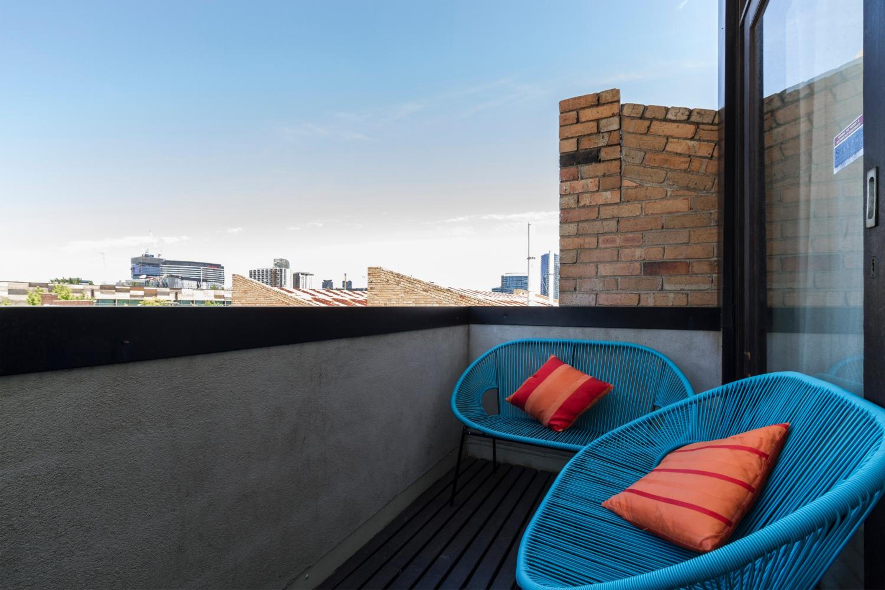 Melbourne suites #PearlJamConcerts #Accom #MarvelStadium