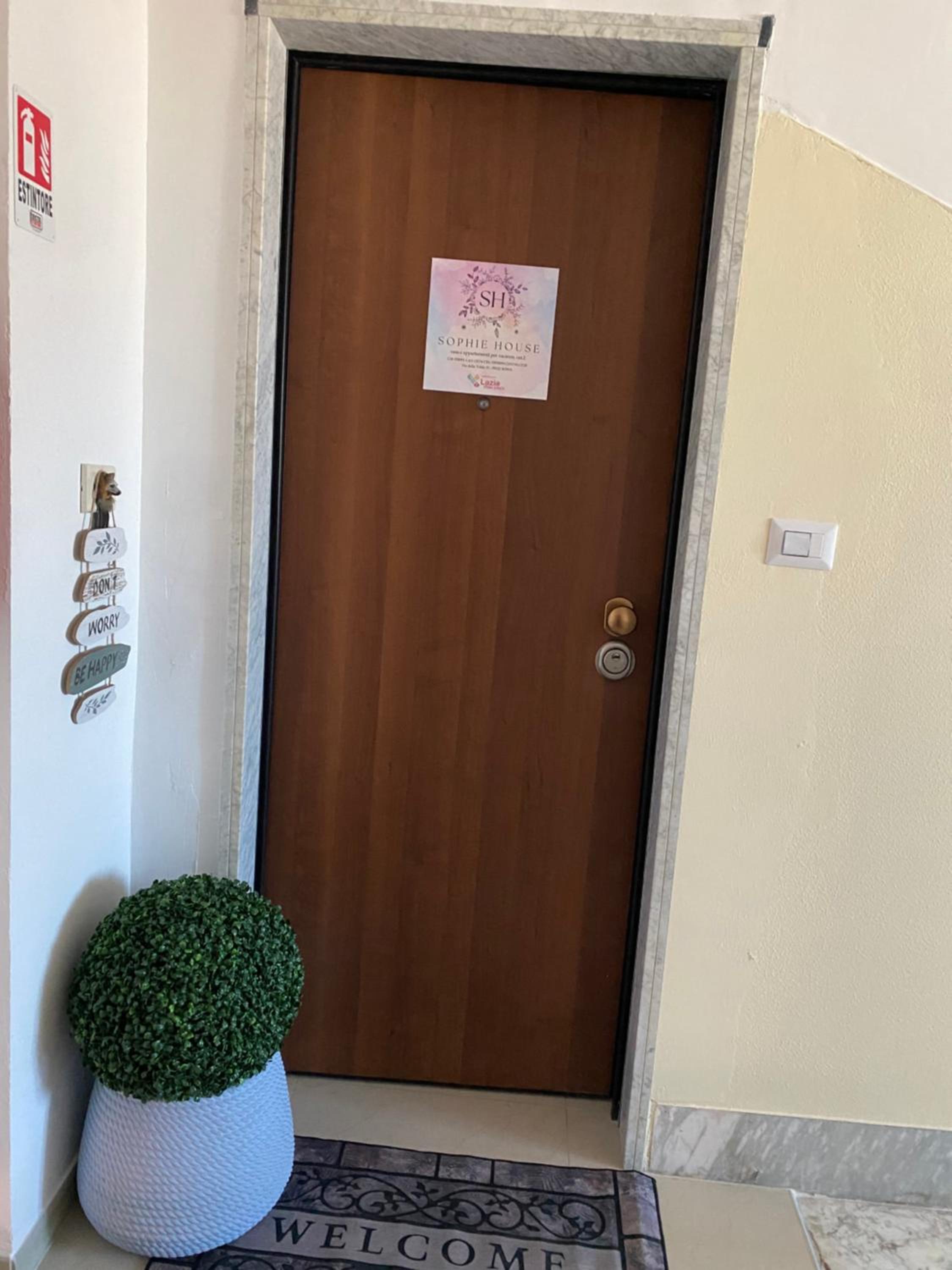Sophie House photo 4