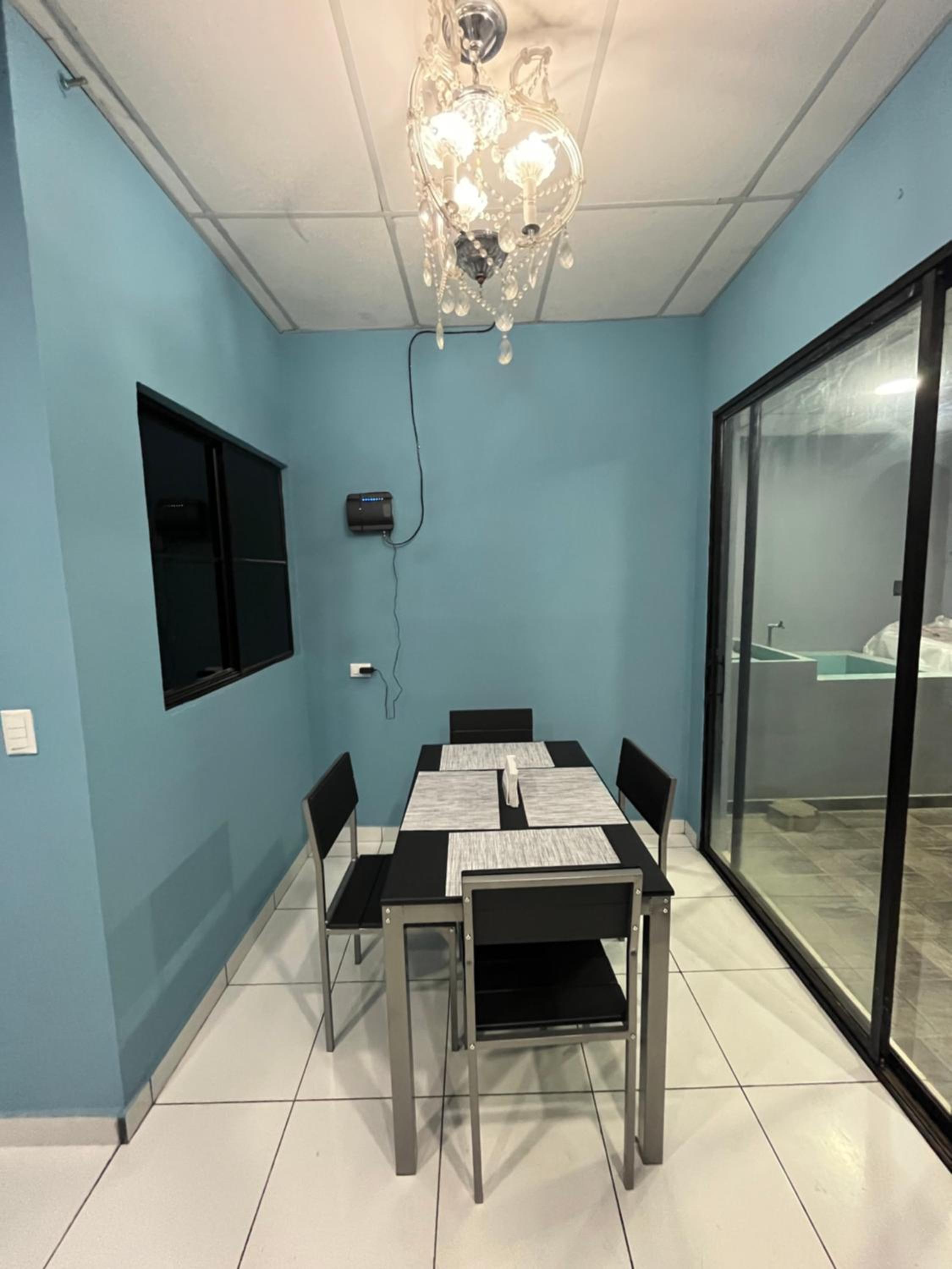 Casa en Nueva Metropolis con aire en toda la casa
