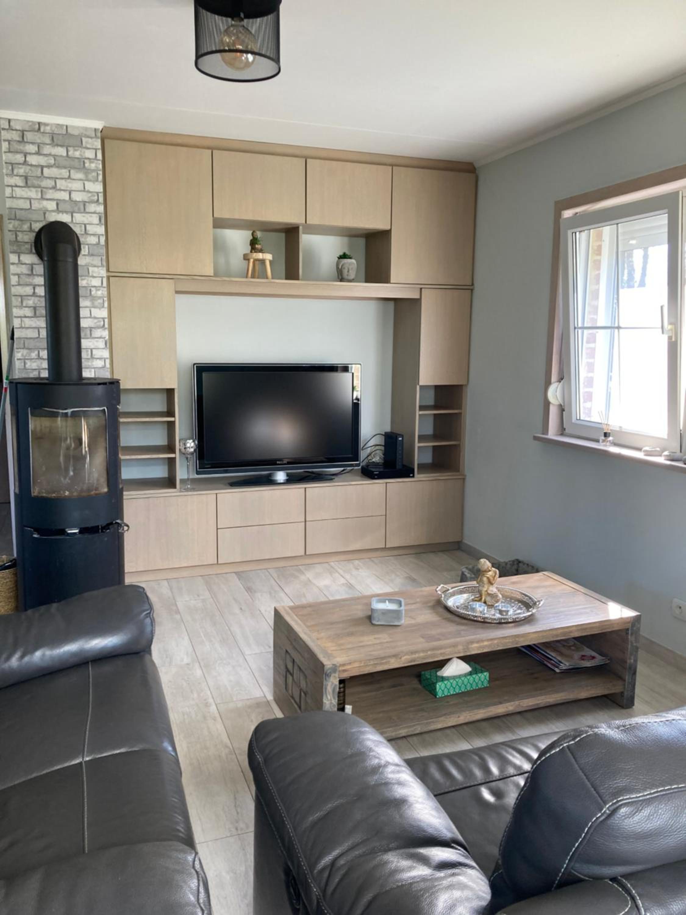 Une chambre privée au sein d'une villa à la campagne