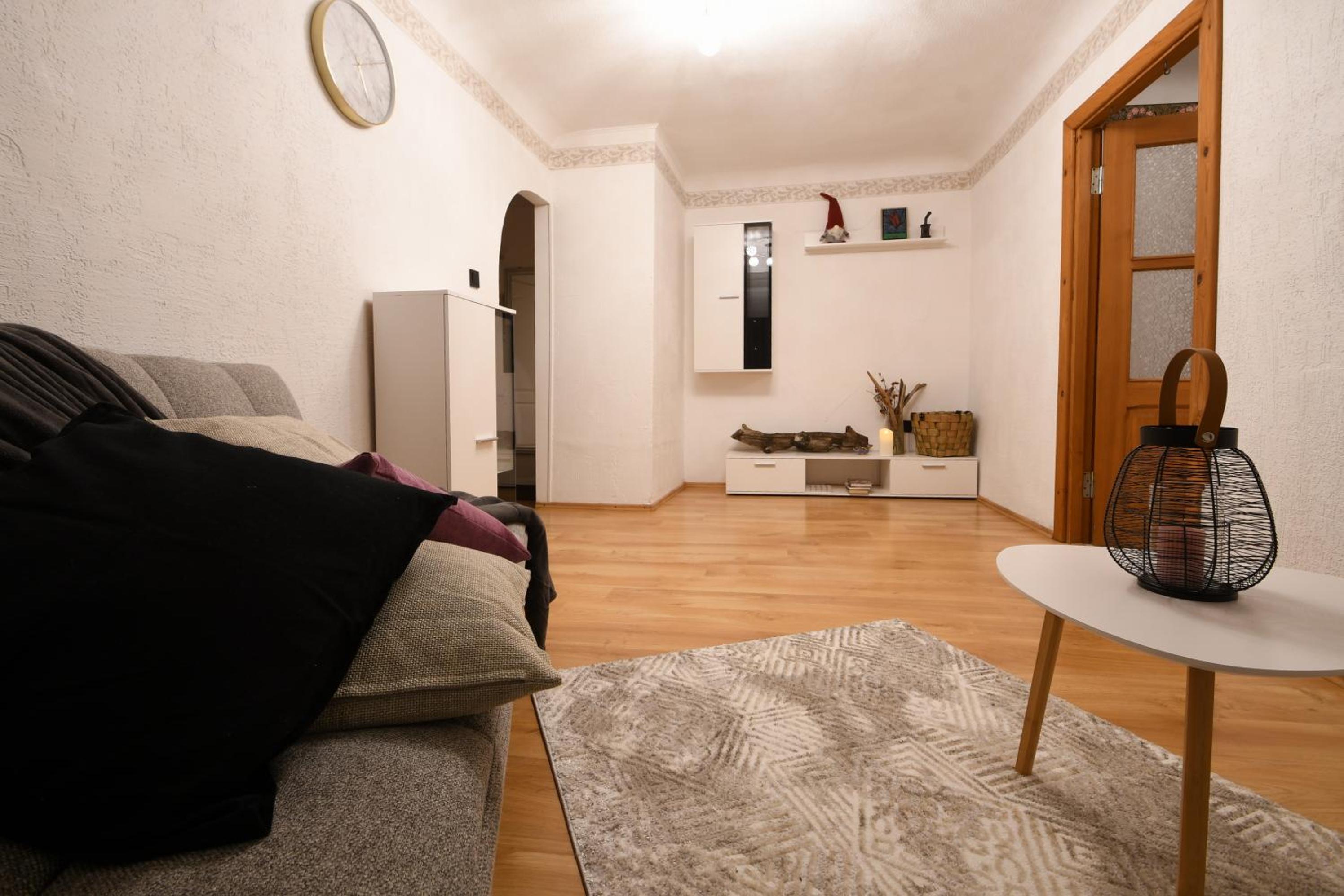 Ronu apartment