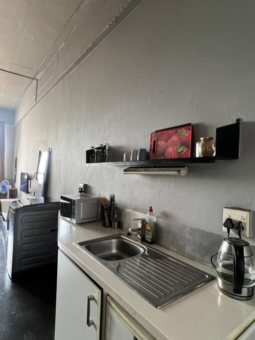 Homely and Warm unit
