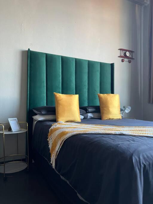 Homely and Warm unit