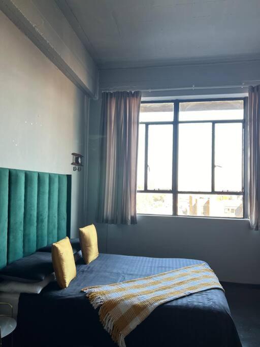 Homely and Warm unit