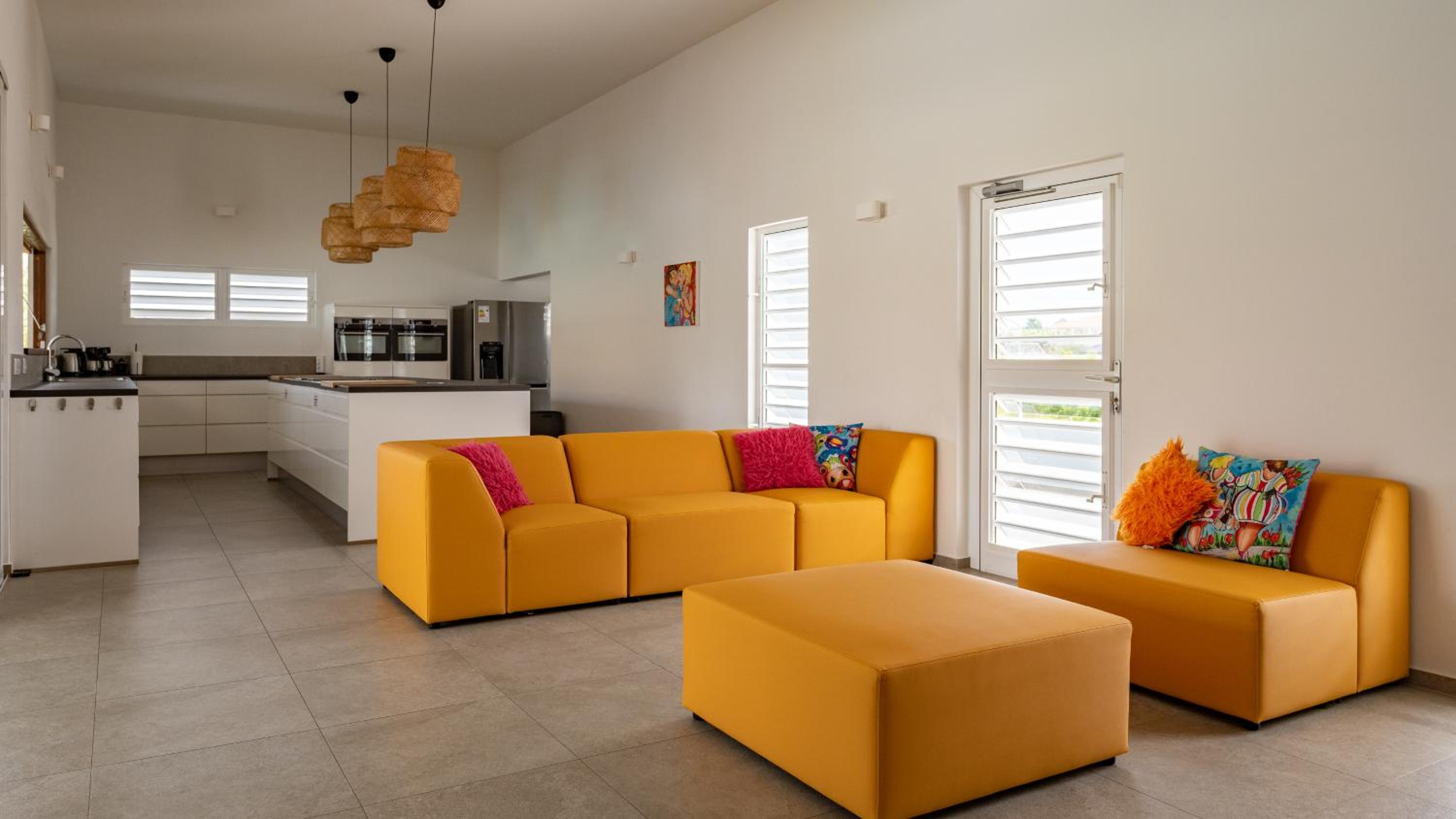 Villa La Familia Retreat by Droomvilla