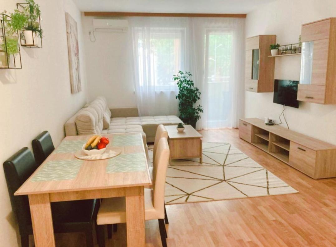 Alacaster apartment with PRIVATE PARKING