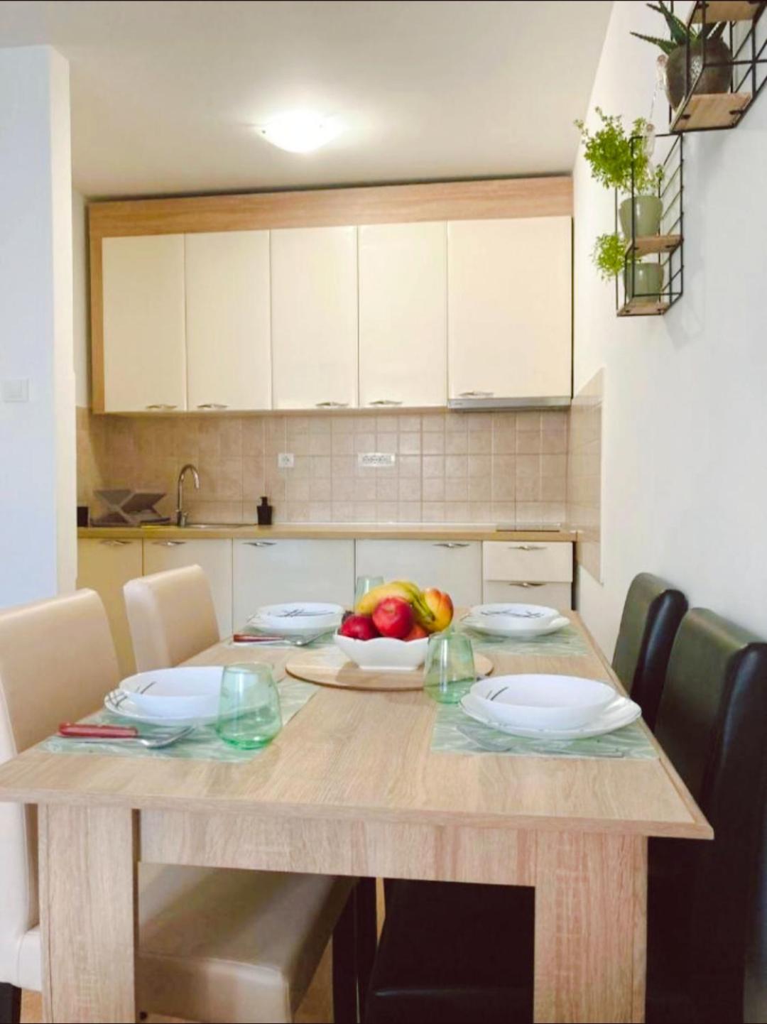 Alacaster apartment with PRIVATE PARKING