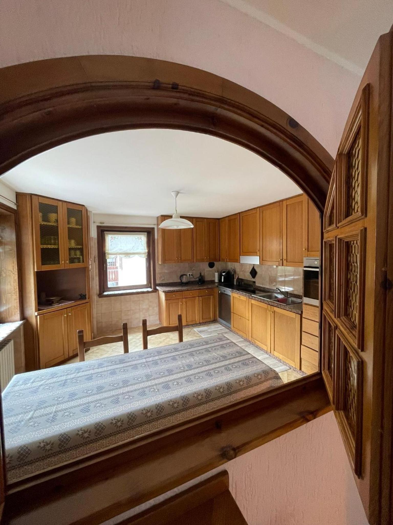 Un Posto Al Sole en Semogo — kitchen
