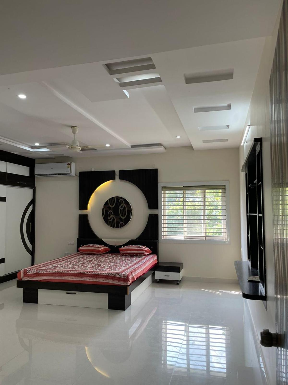 Kutir Stay
