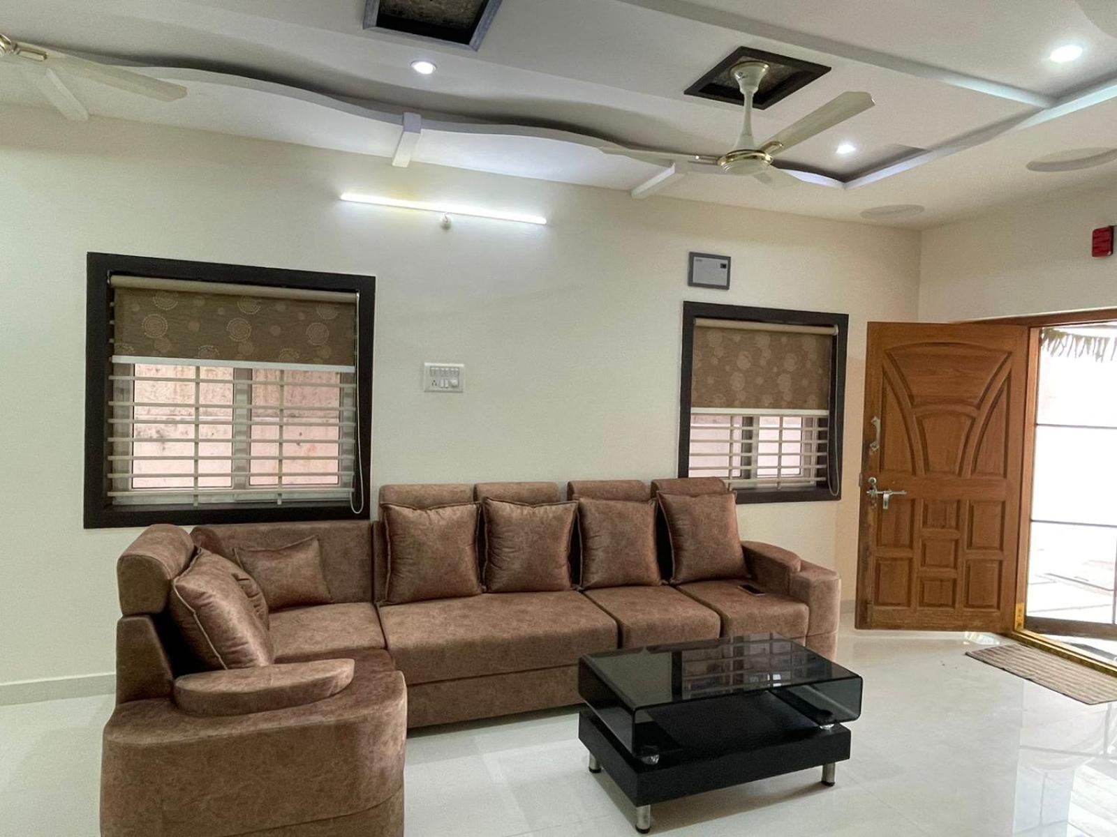 Kutir Stay