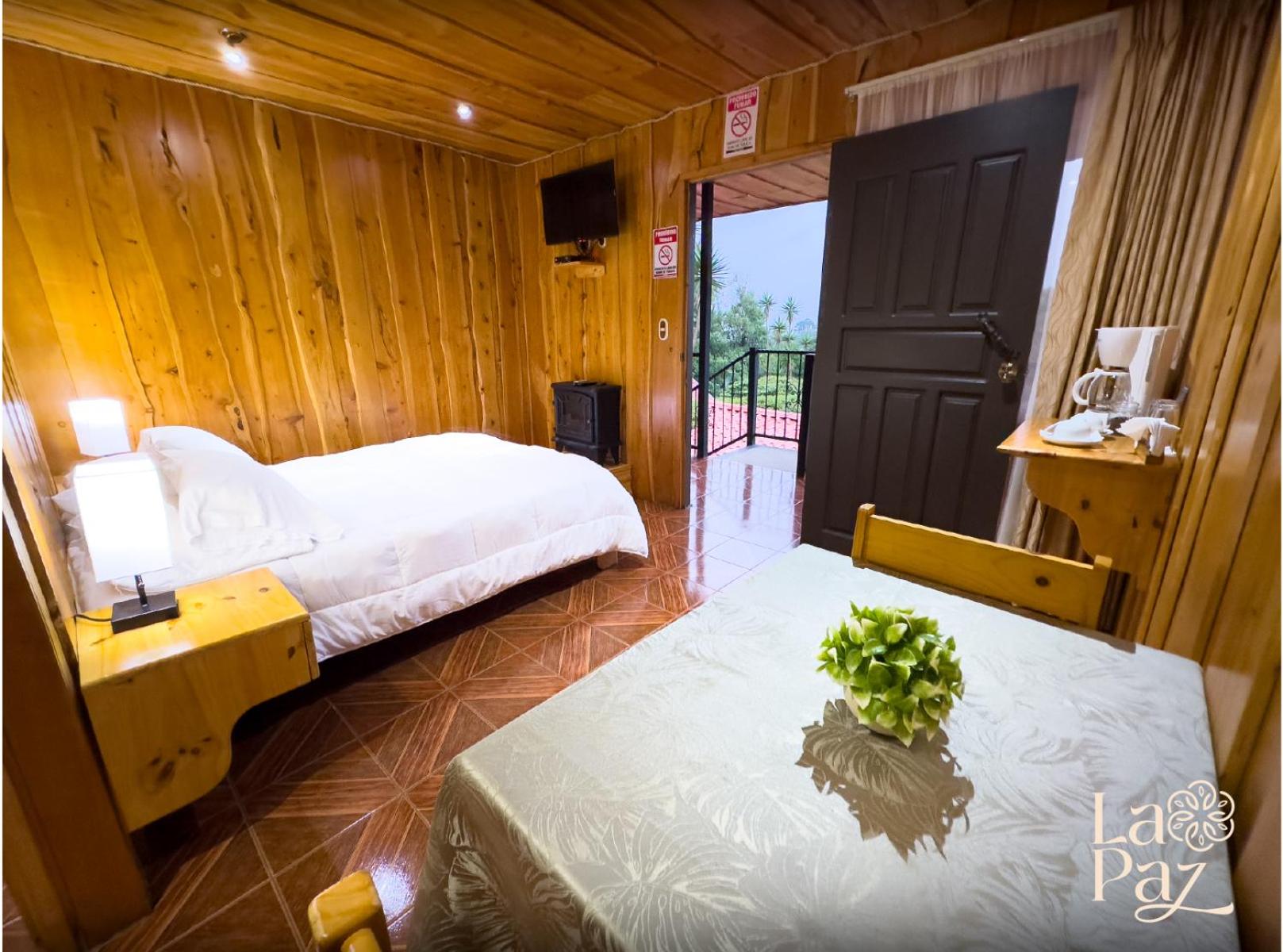 Hotel La Paz