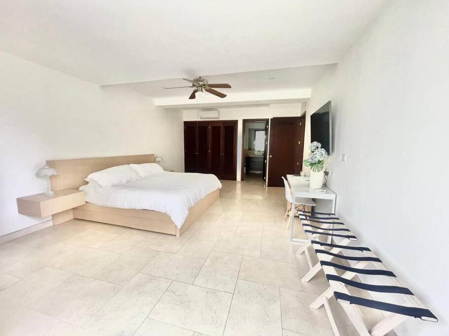 Modern Comfort - Spacious 2BR in Walled City