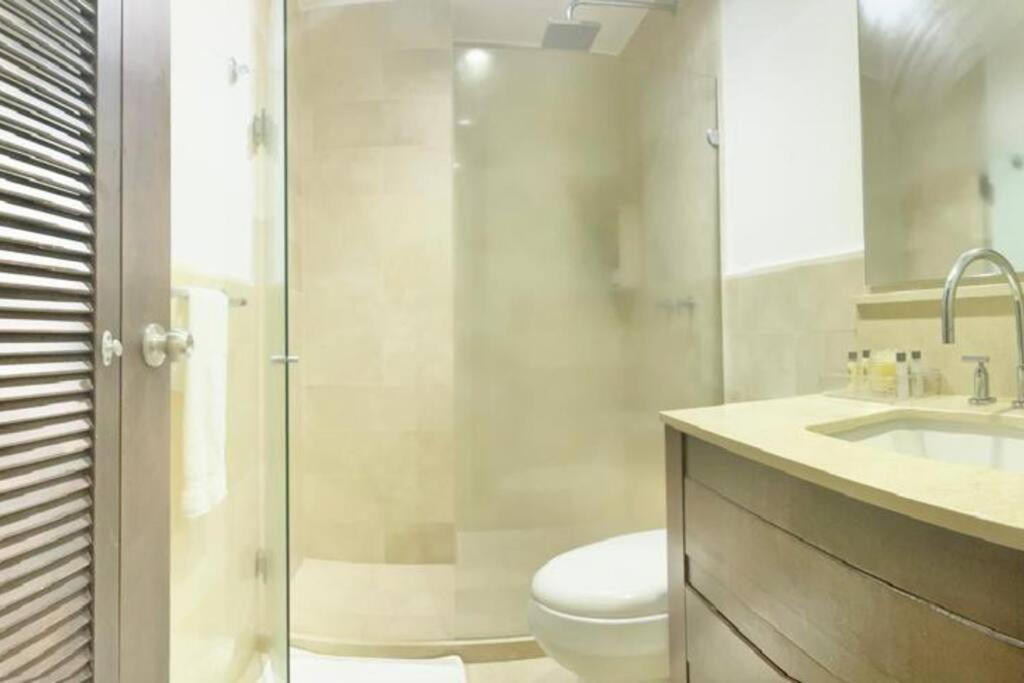 Modern Comfort - Spacious 2BR in Walled City