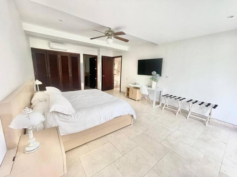 Modern Comfort - Spacious 2BR in Walled City