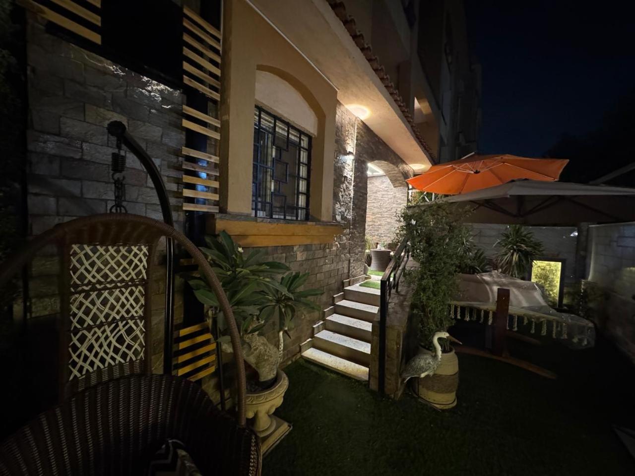 Luxury furnished apartment for daily rent