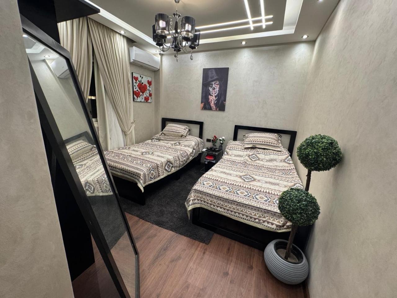 Luxury furnished apartment for daily rent