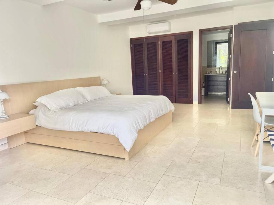 Modern Comfort - Spacious 2BR in Walled City