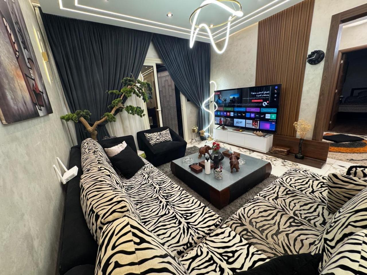 Luxury furnished apartment for daily rent