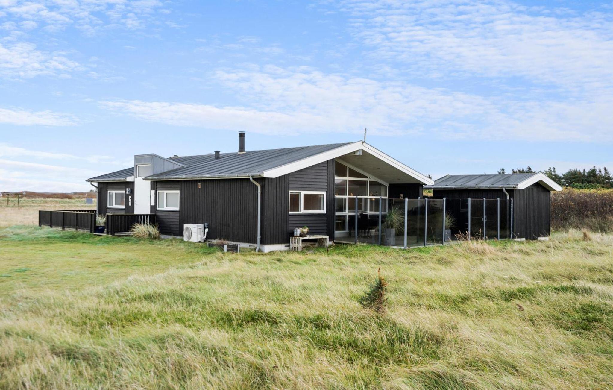 Gorgeous Home In Harboøre With Wifi