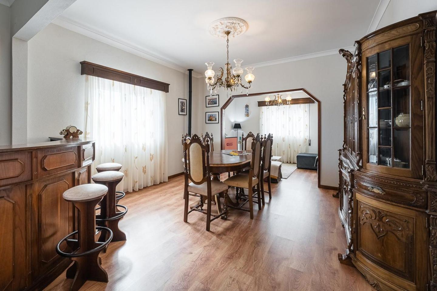 GuestReady - A classic Portuguese-style home view 3