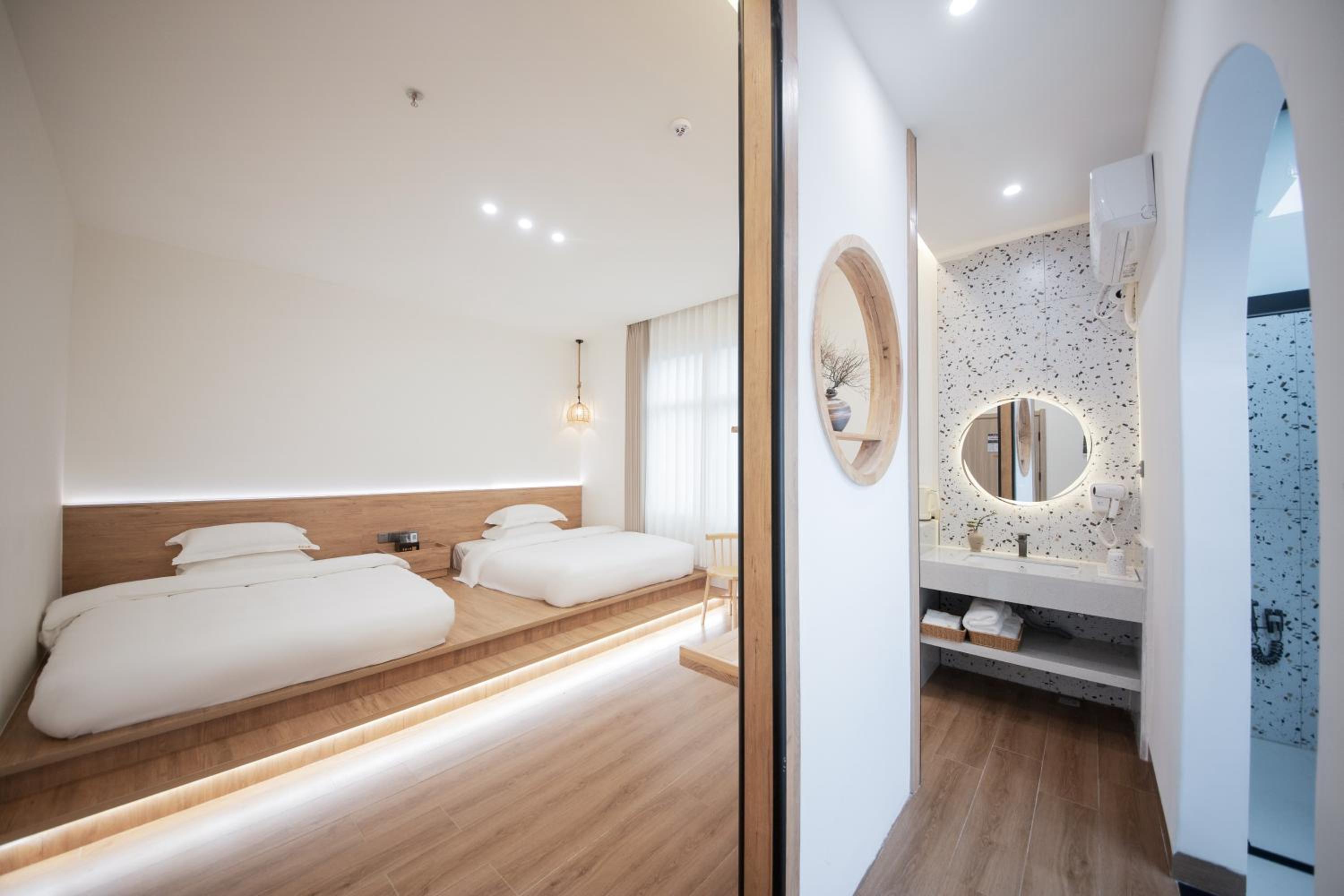 Meizhou Island Lijia Xiaoyuan B&B