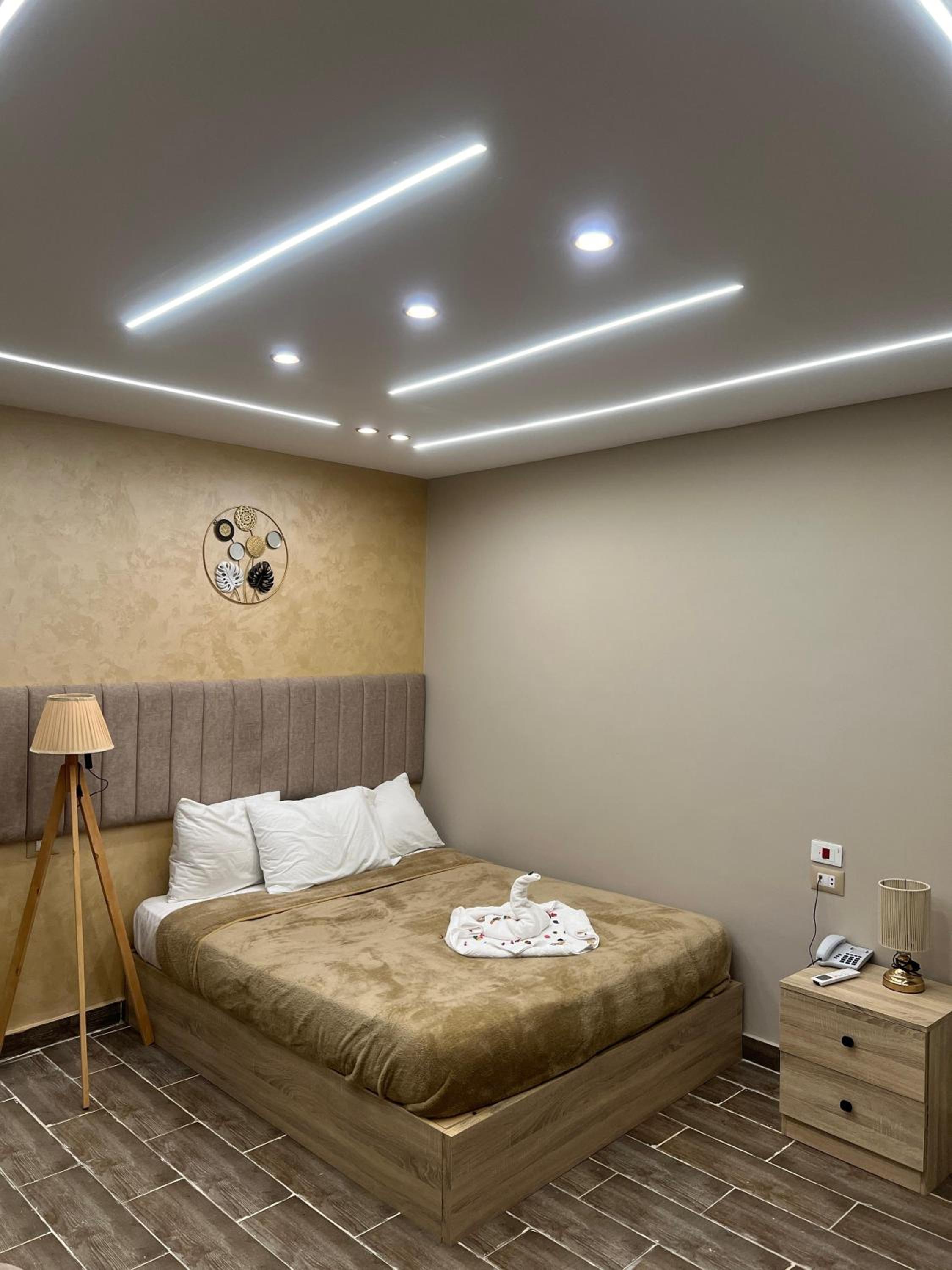 PYRAMIDS guest house