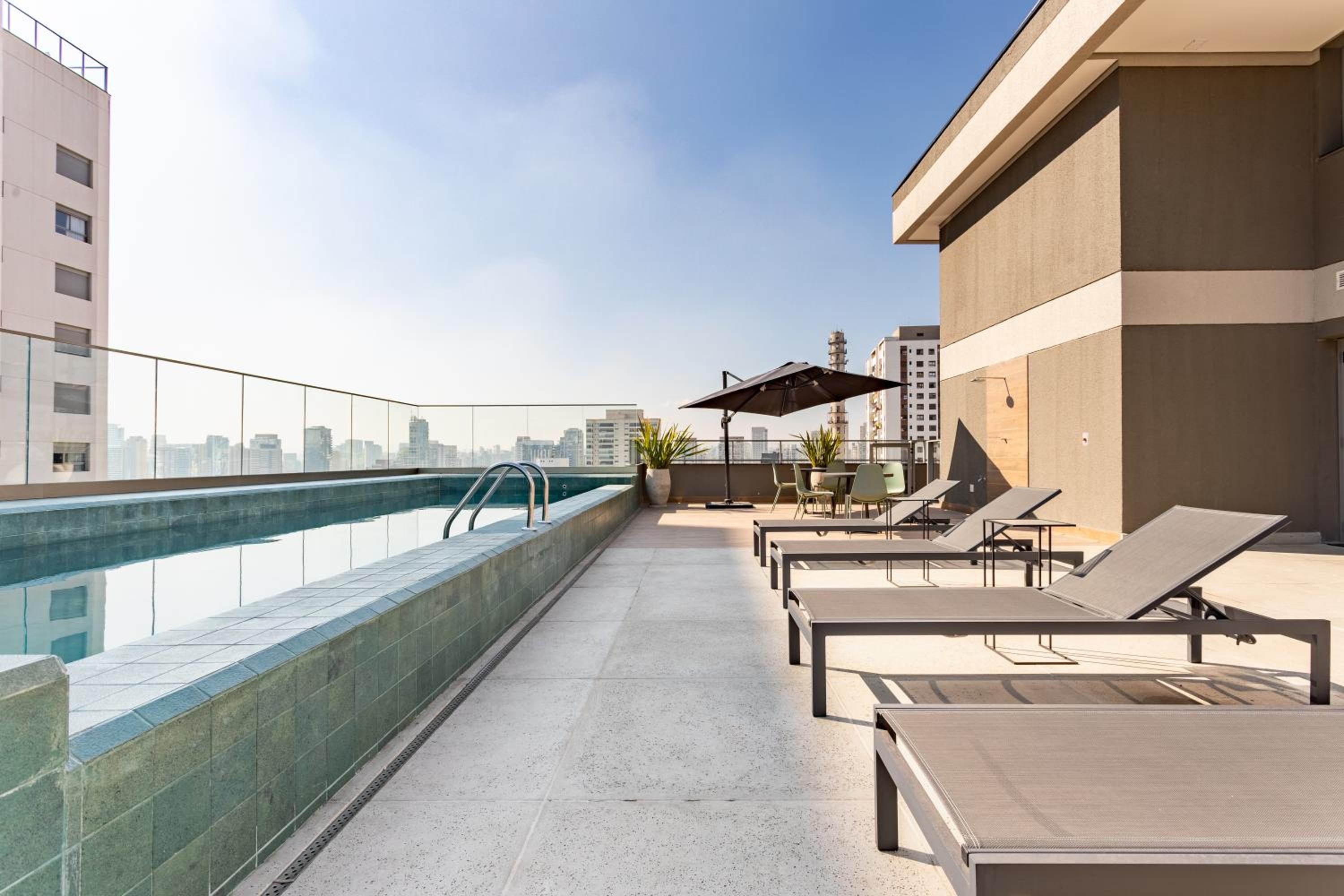 Studio novo Brooklin com Piscina no Rooftop