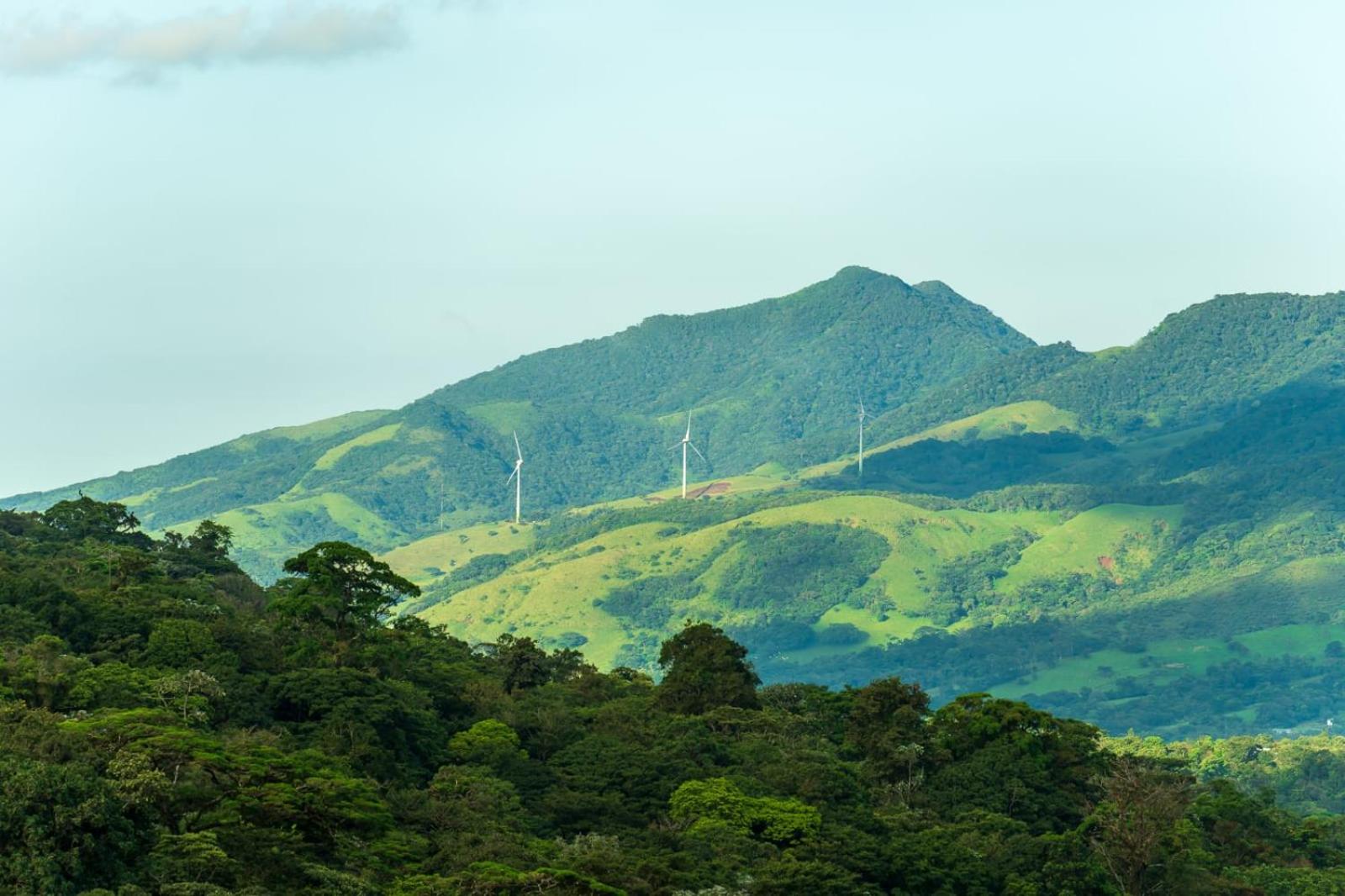 Bitzu Dome-Bijagua Riverside Glamping