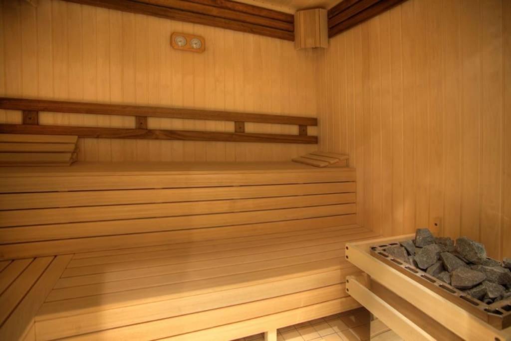 Exquisite Euphoria apartment for 4 Guests in Borovets Ski Resort