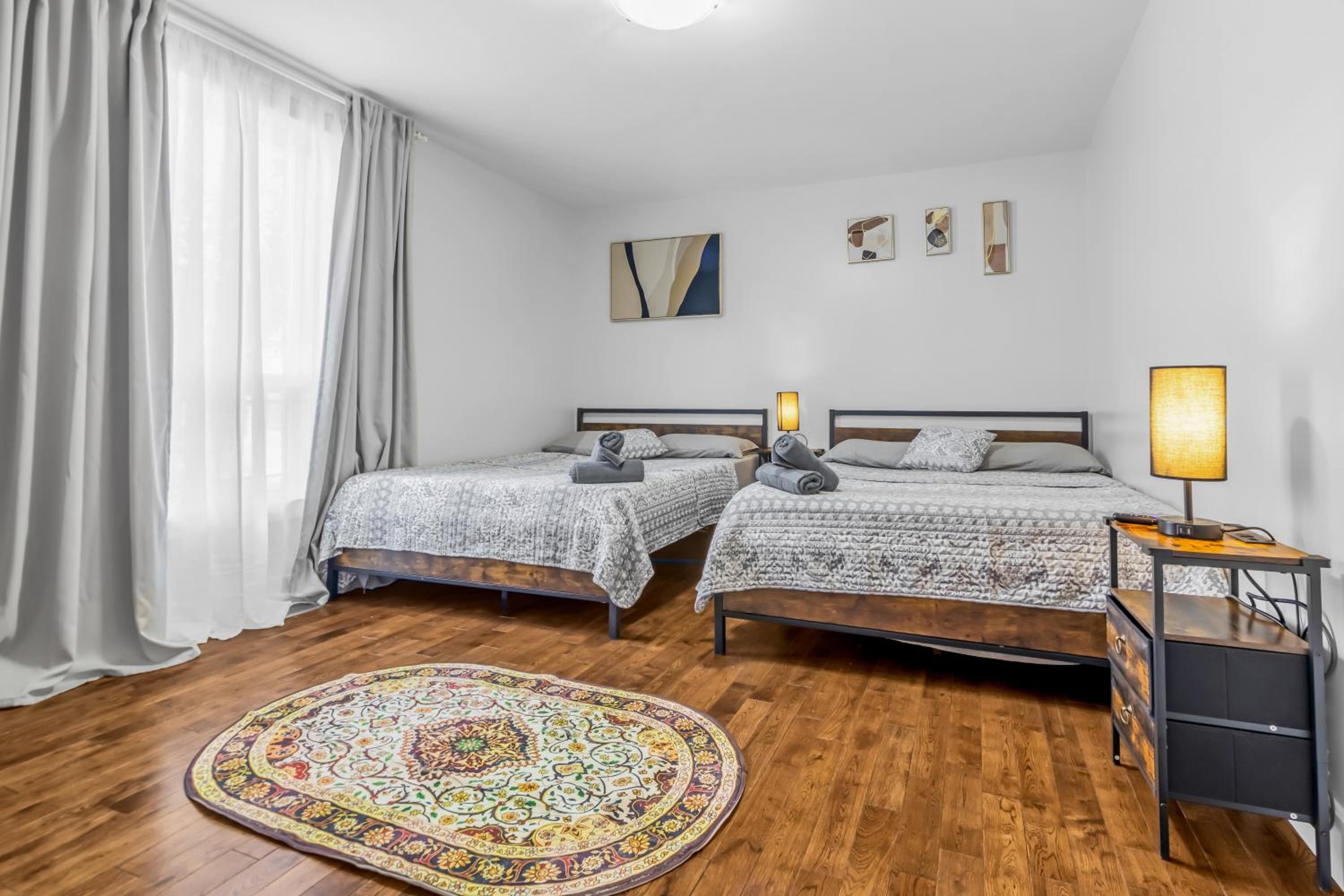 Amazing 3-Bedrooms in Rosemont - Montreal