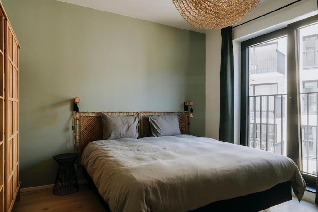 2 bedroom apartment and private parking in Liège center