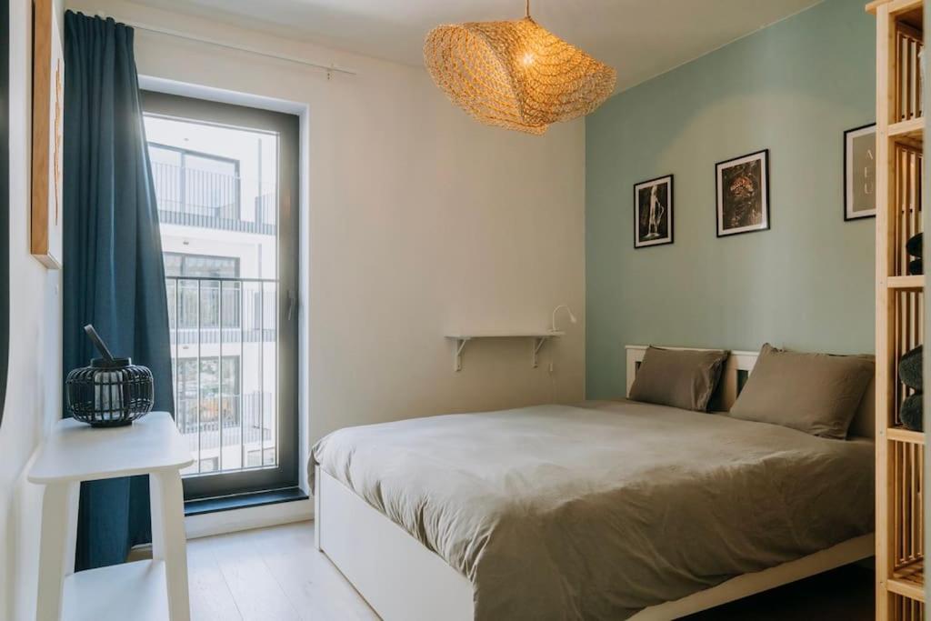 2 bedroom apartment and private parking in Liège center