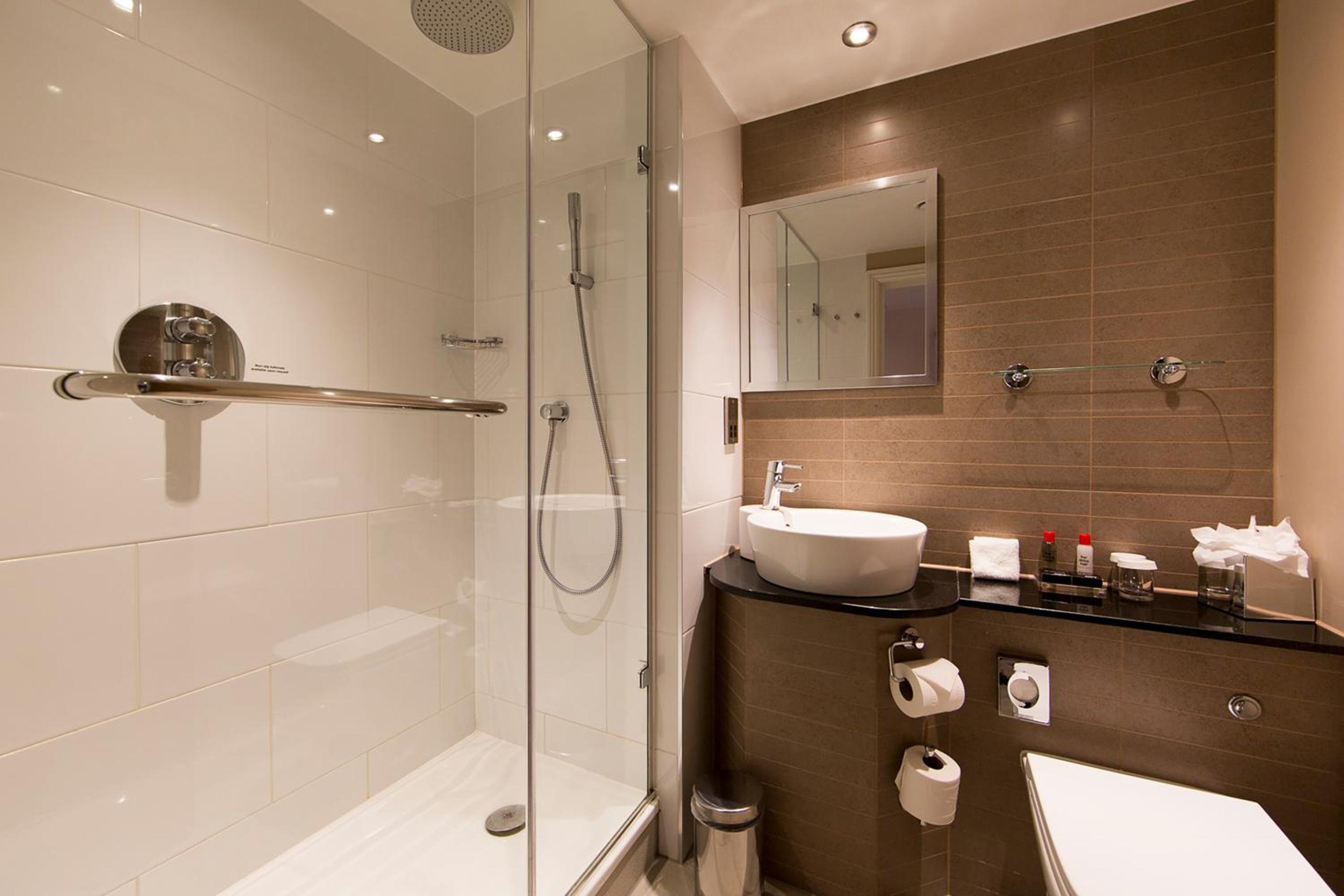 Thistle London Piccadilly 2