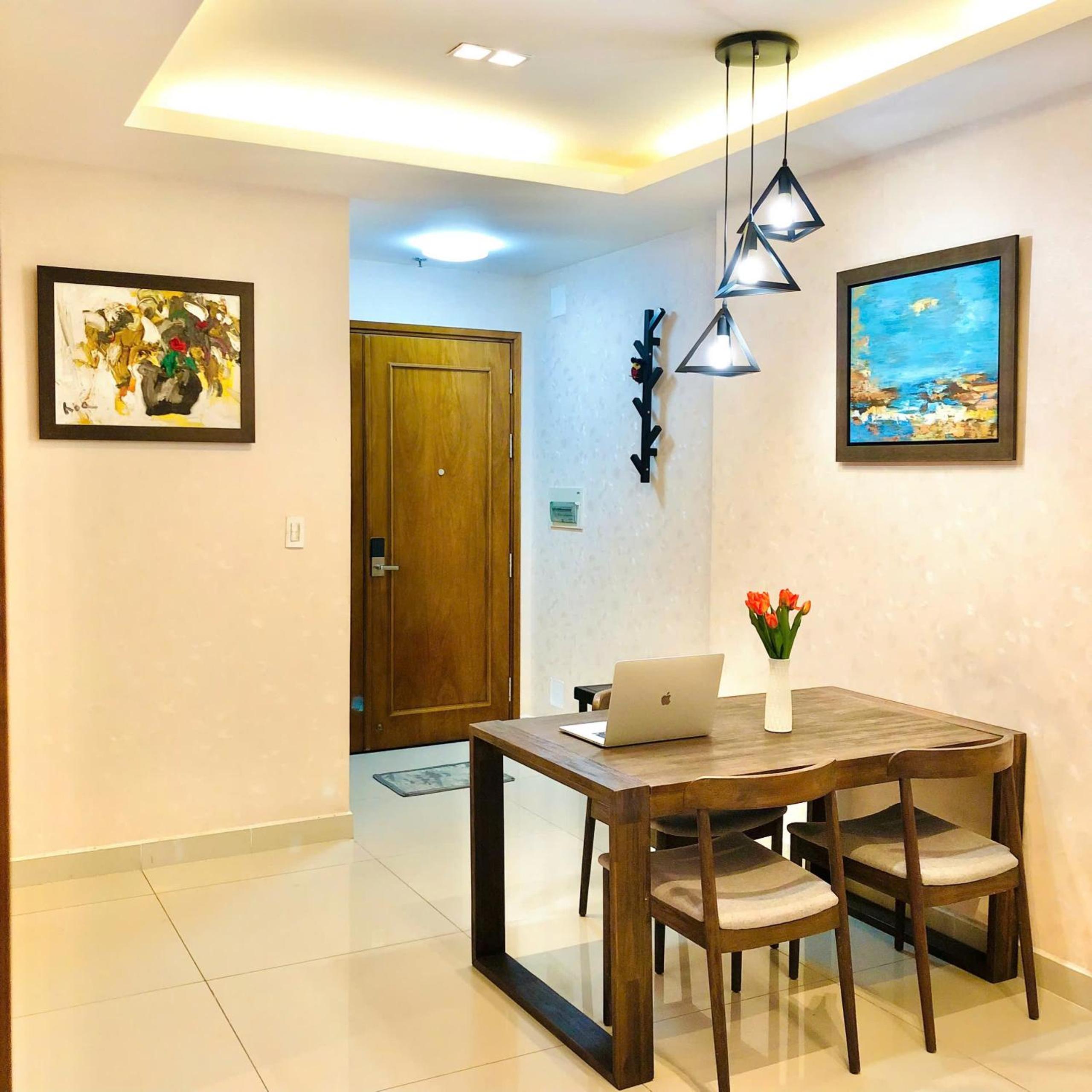 LeeVy Homestay Sky Center