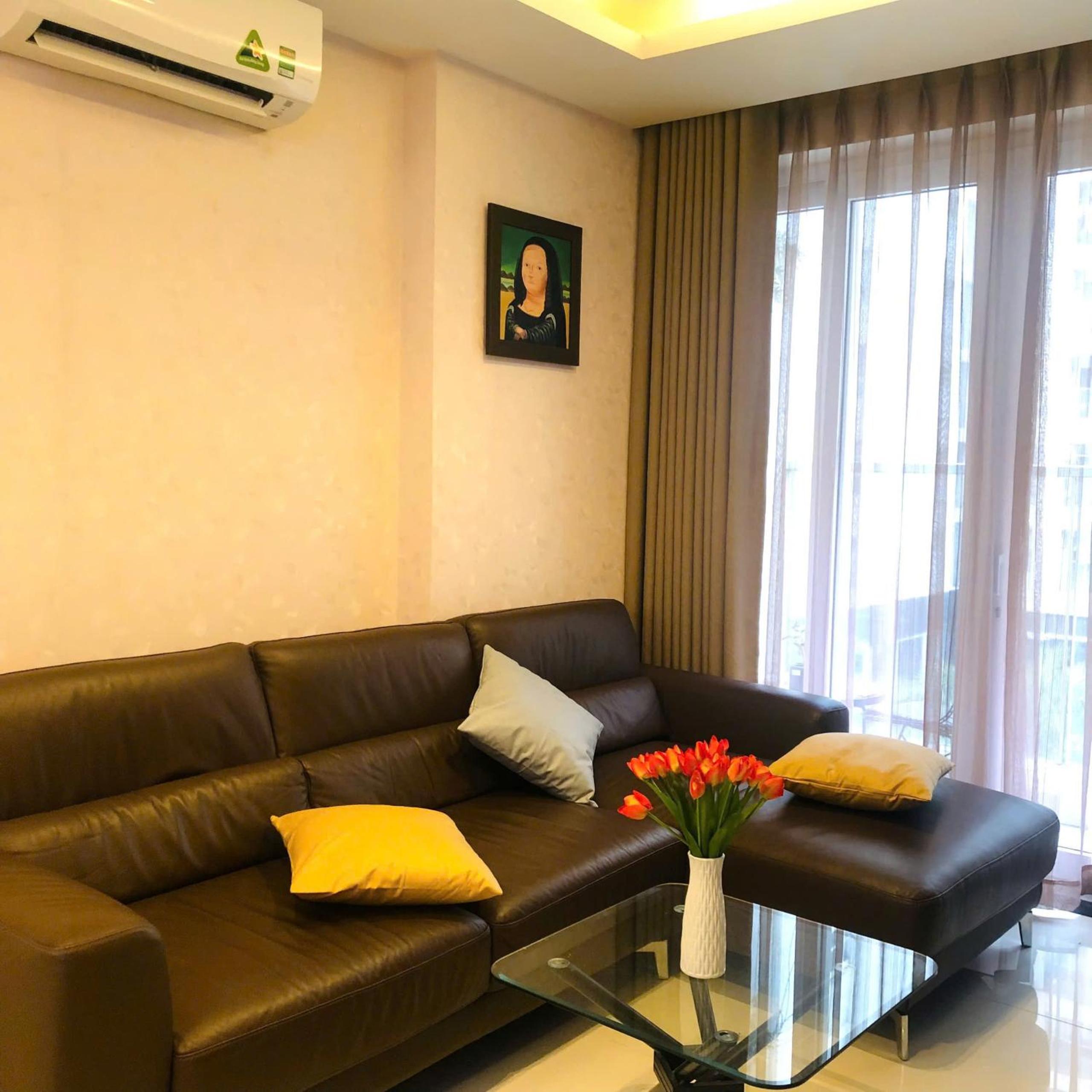 LeeVy Homestay Sky Center