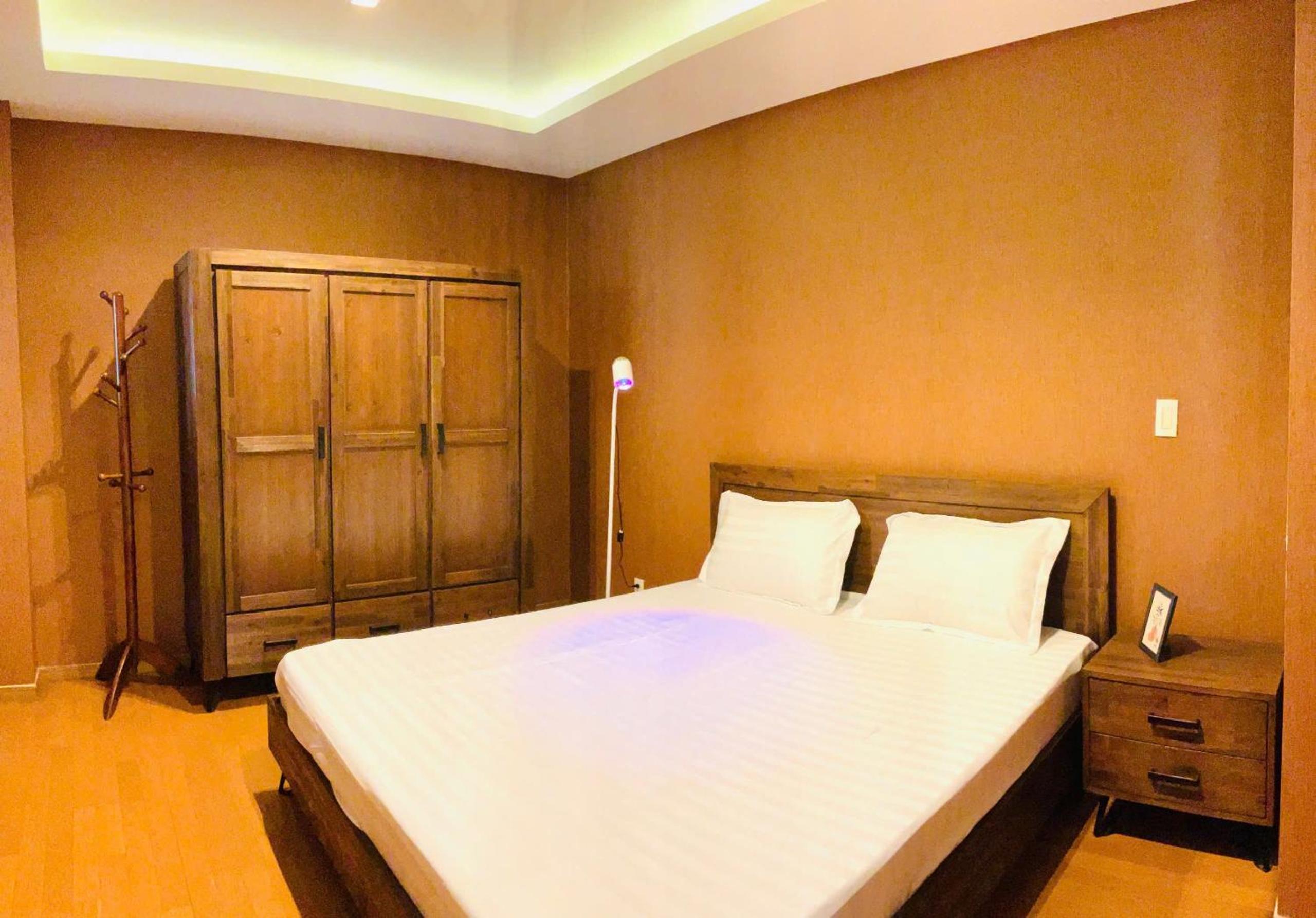 LeeVy Homestay Sky Center