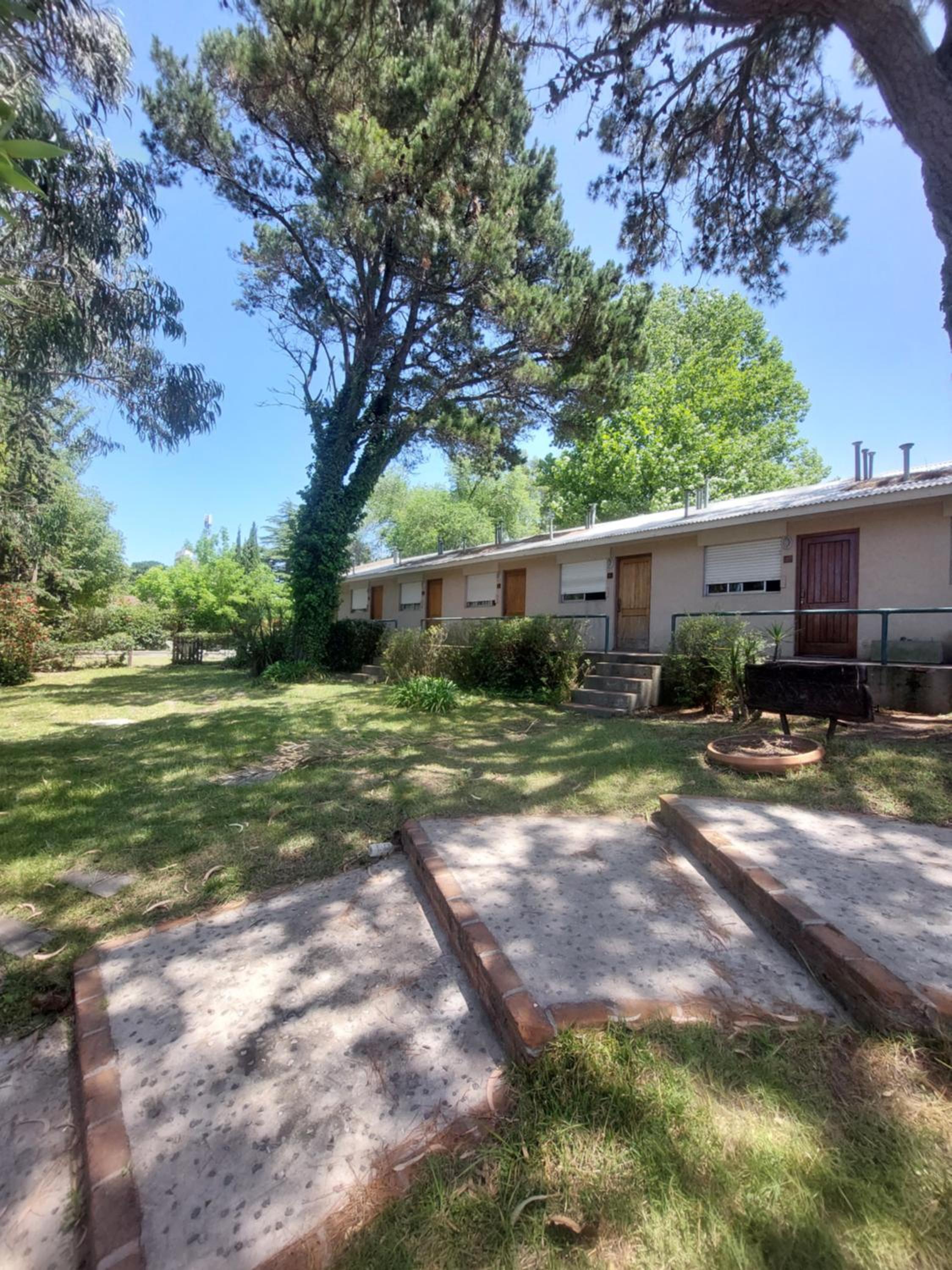 Monserrat Bungalows Con pileta y parrilla