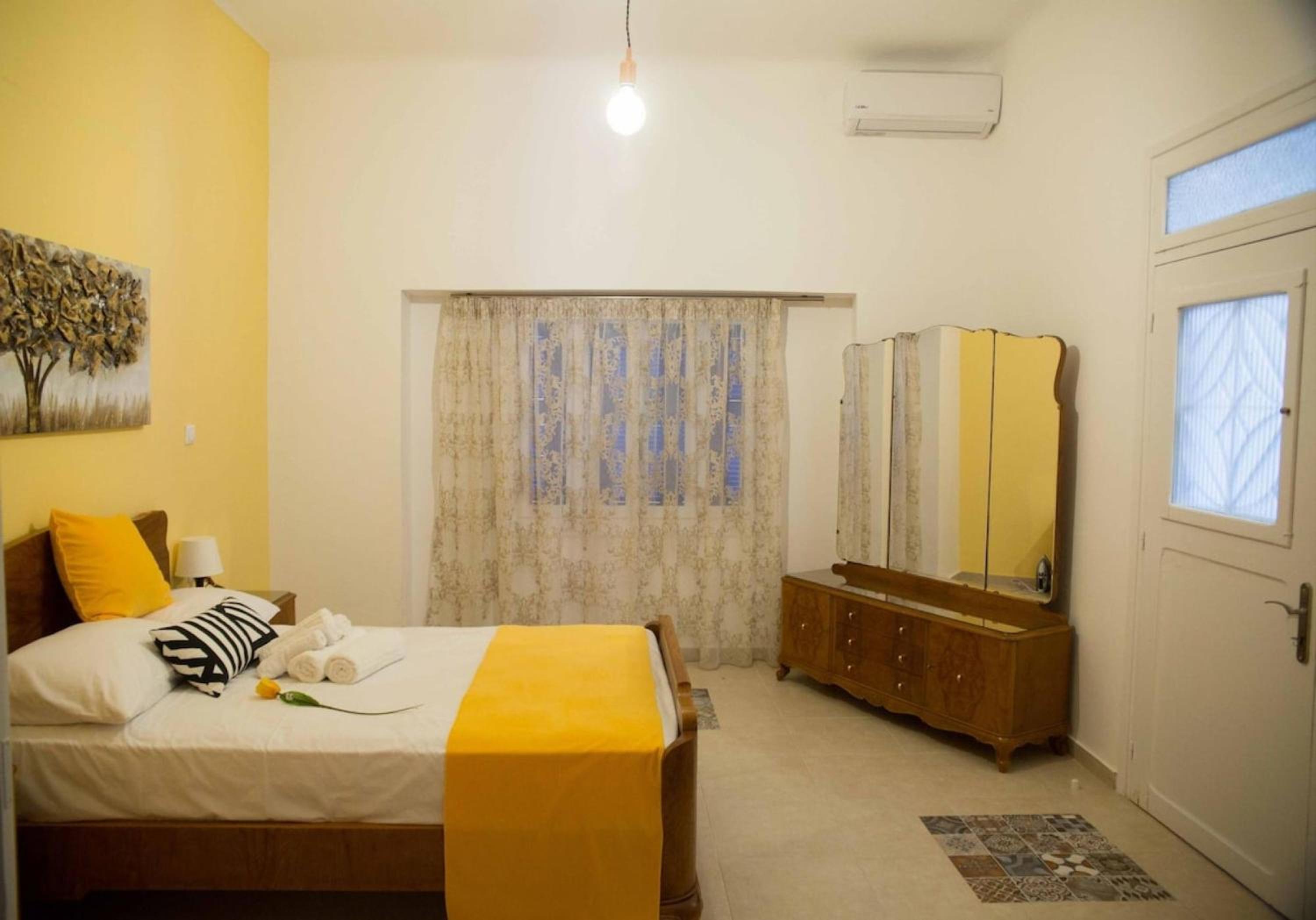 Aimou Studio's Apartment's