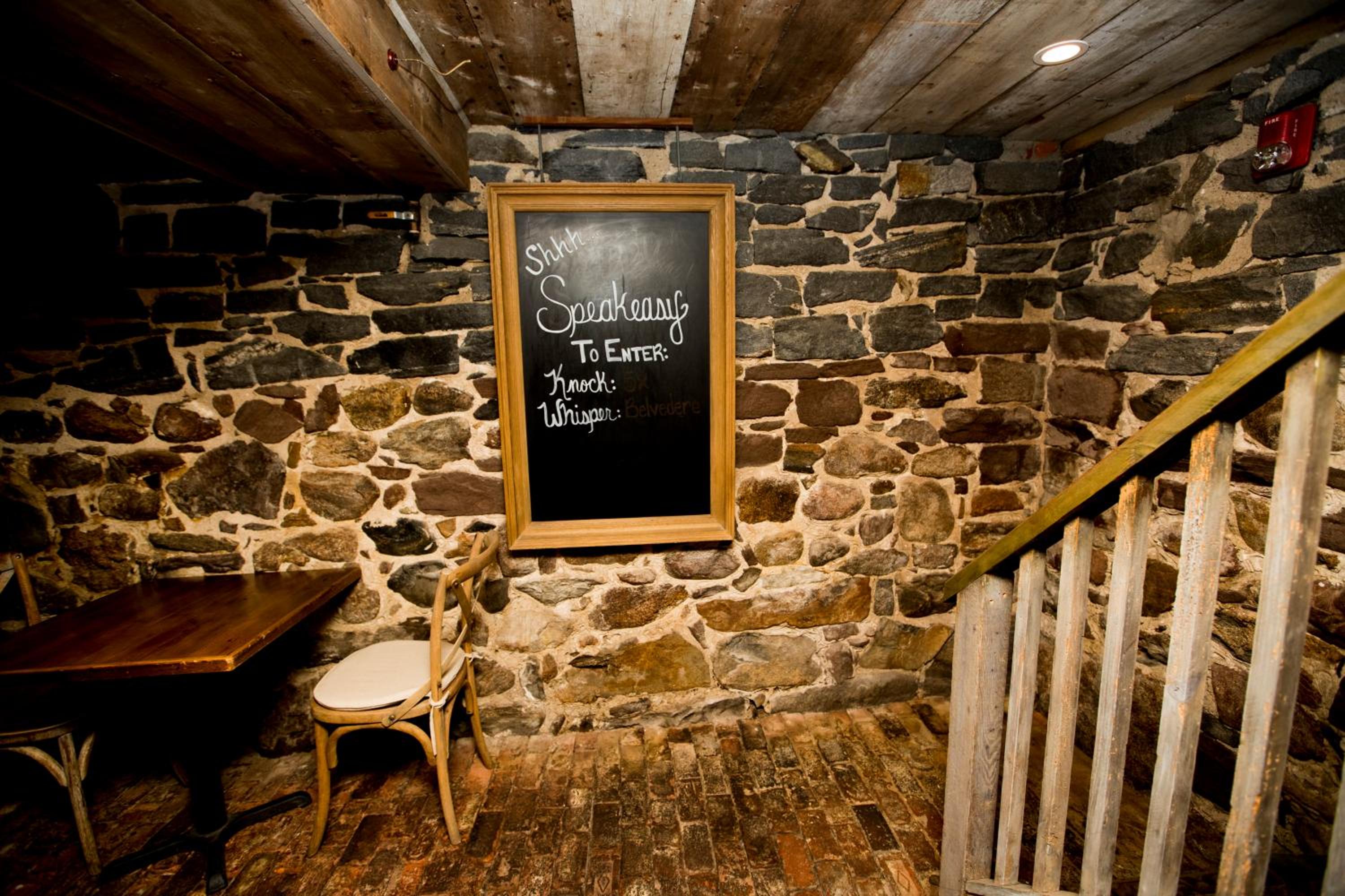Jedediah Hawkins Inn