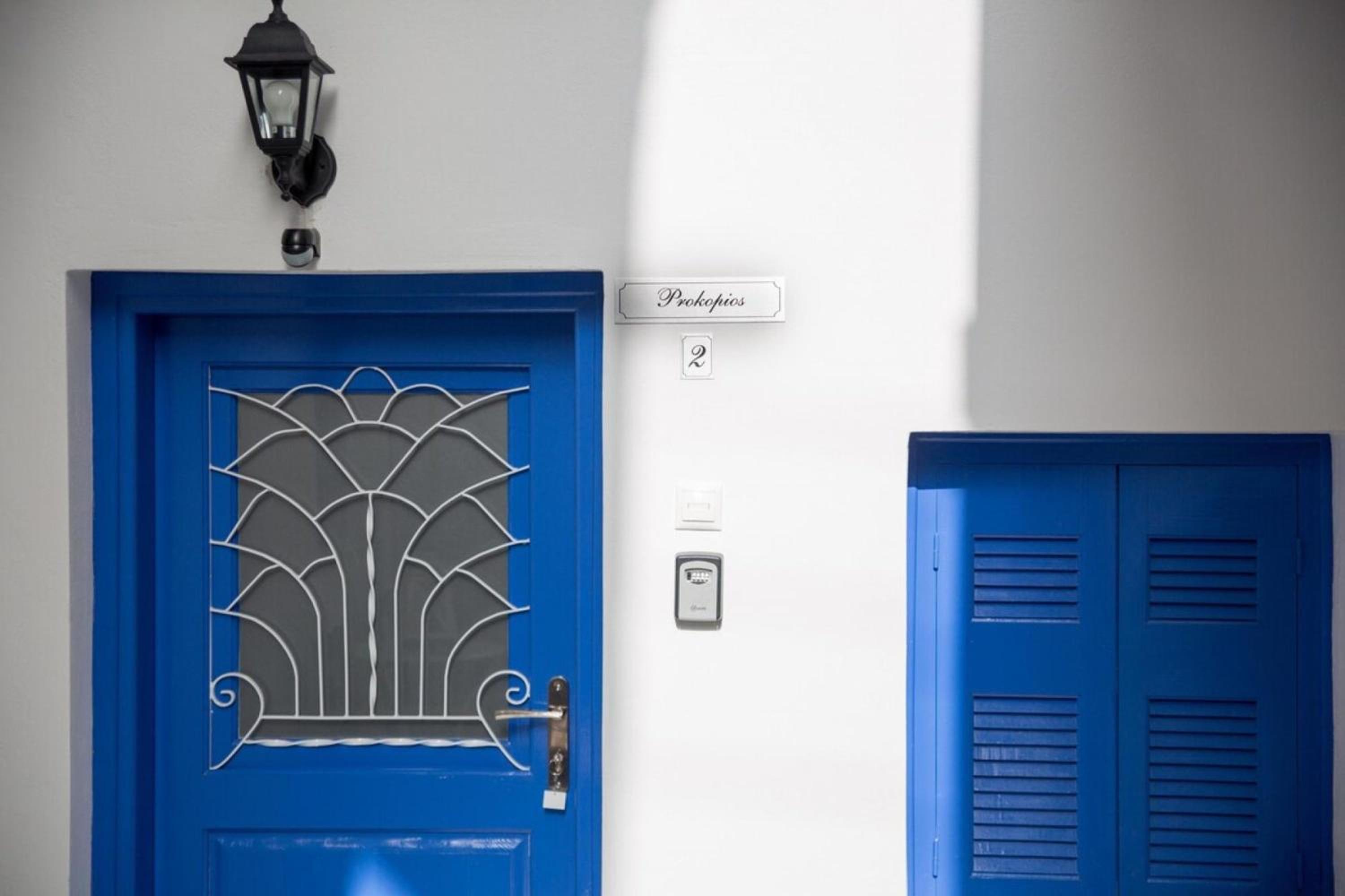 Aimou Studio's Apartment's