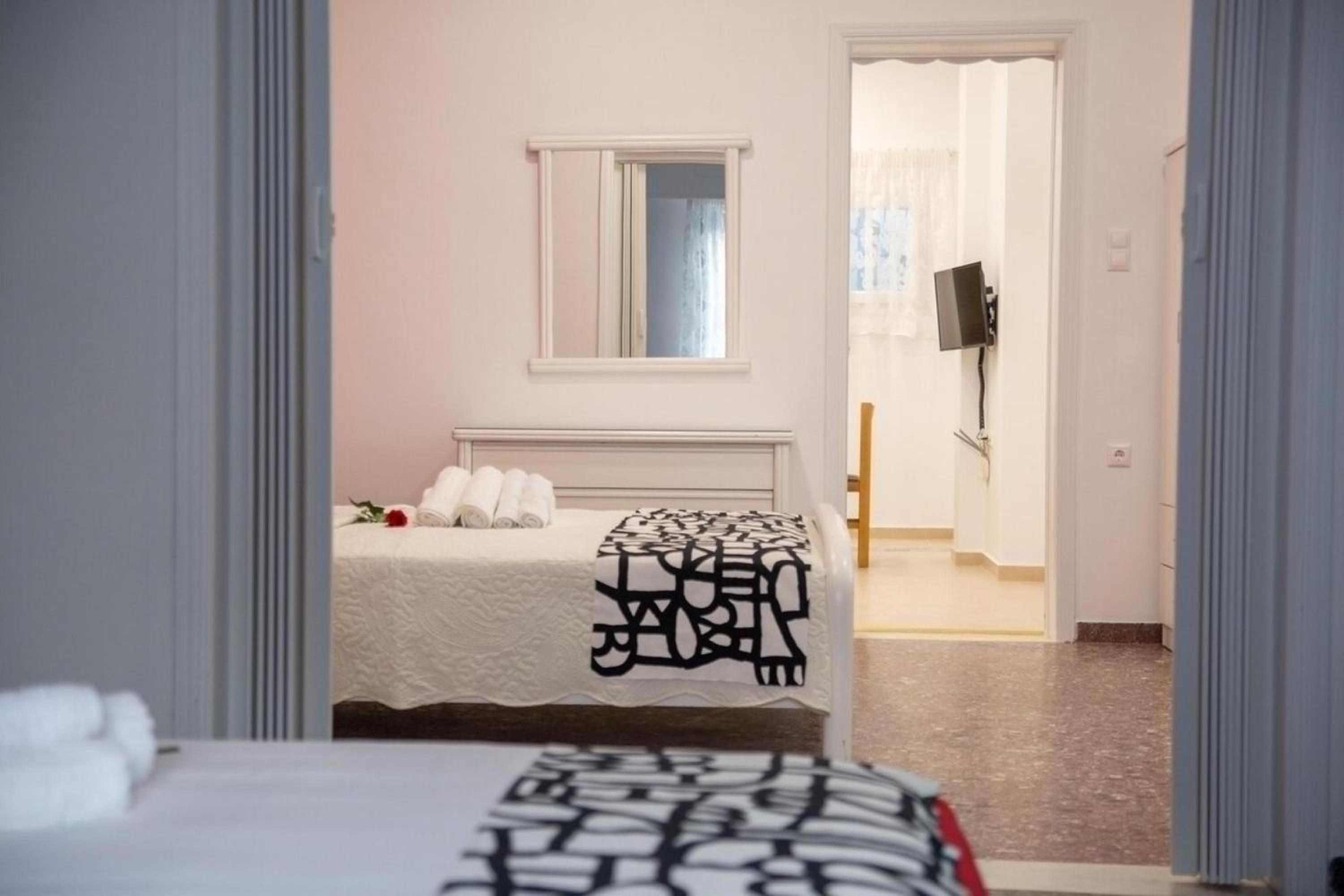 Aimou Studio's Apartment's