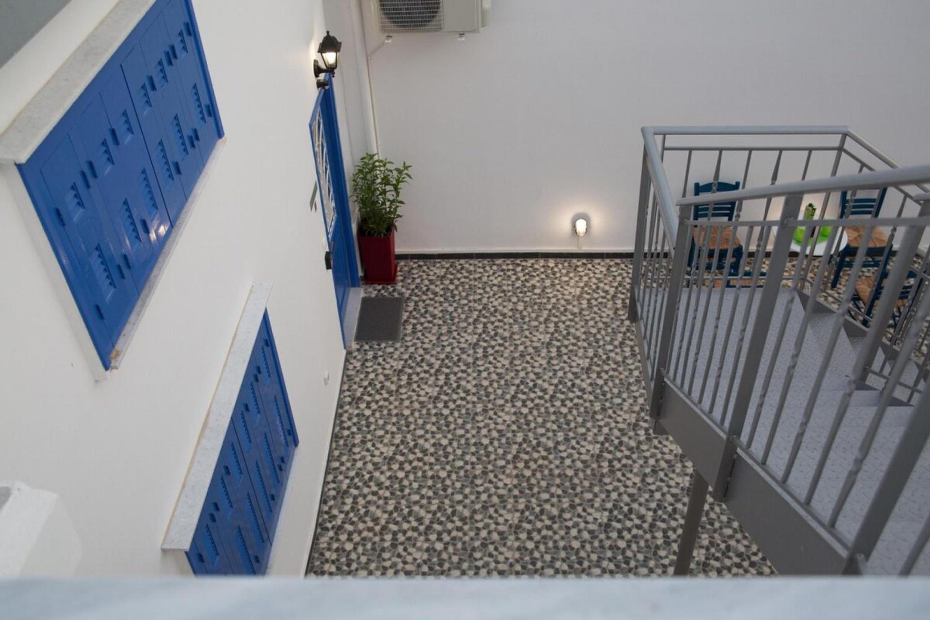 Aimou Studio's Apartment's