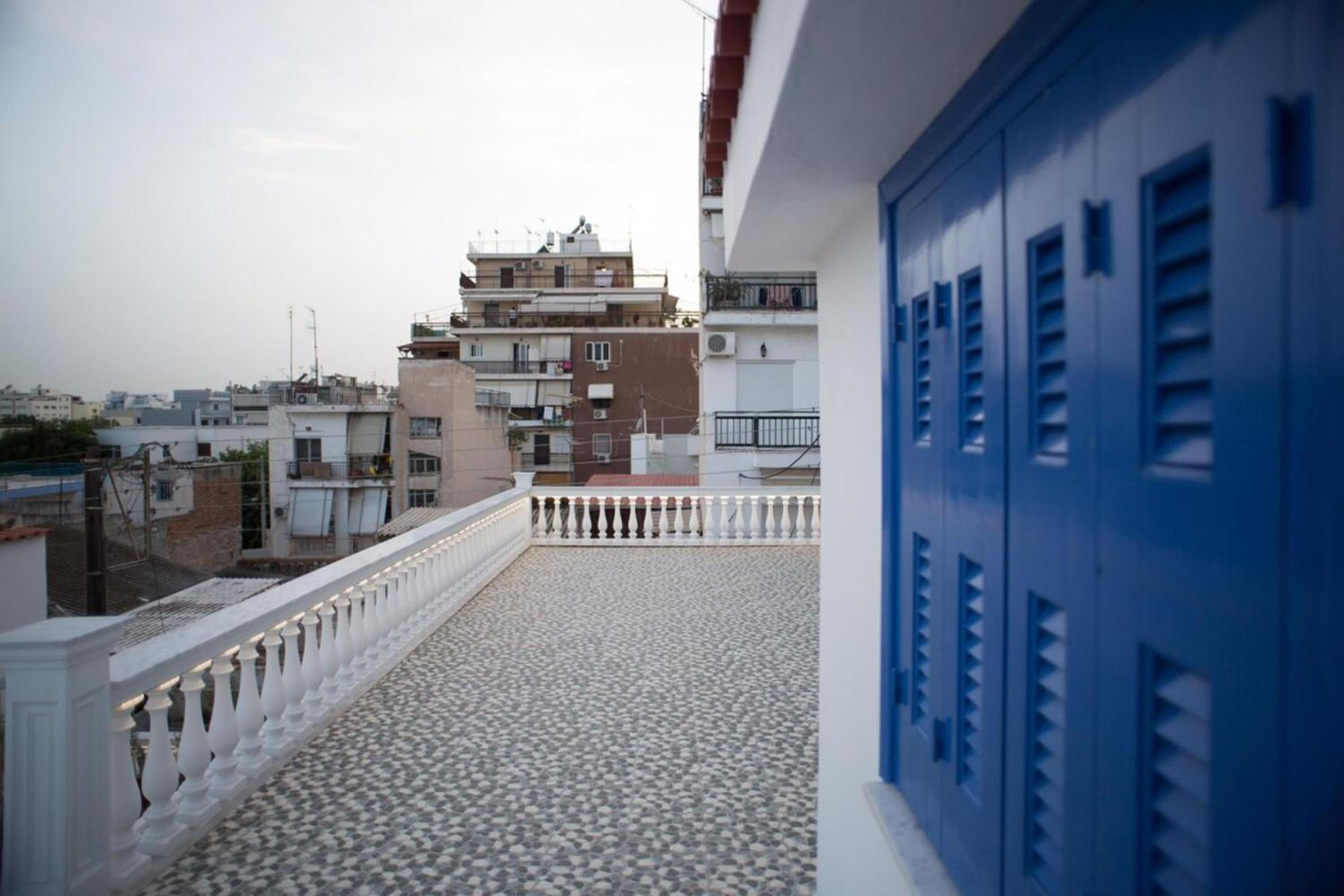 Aimou Studio's Apartment's