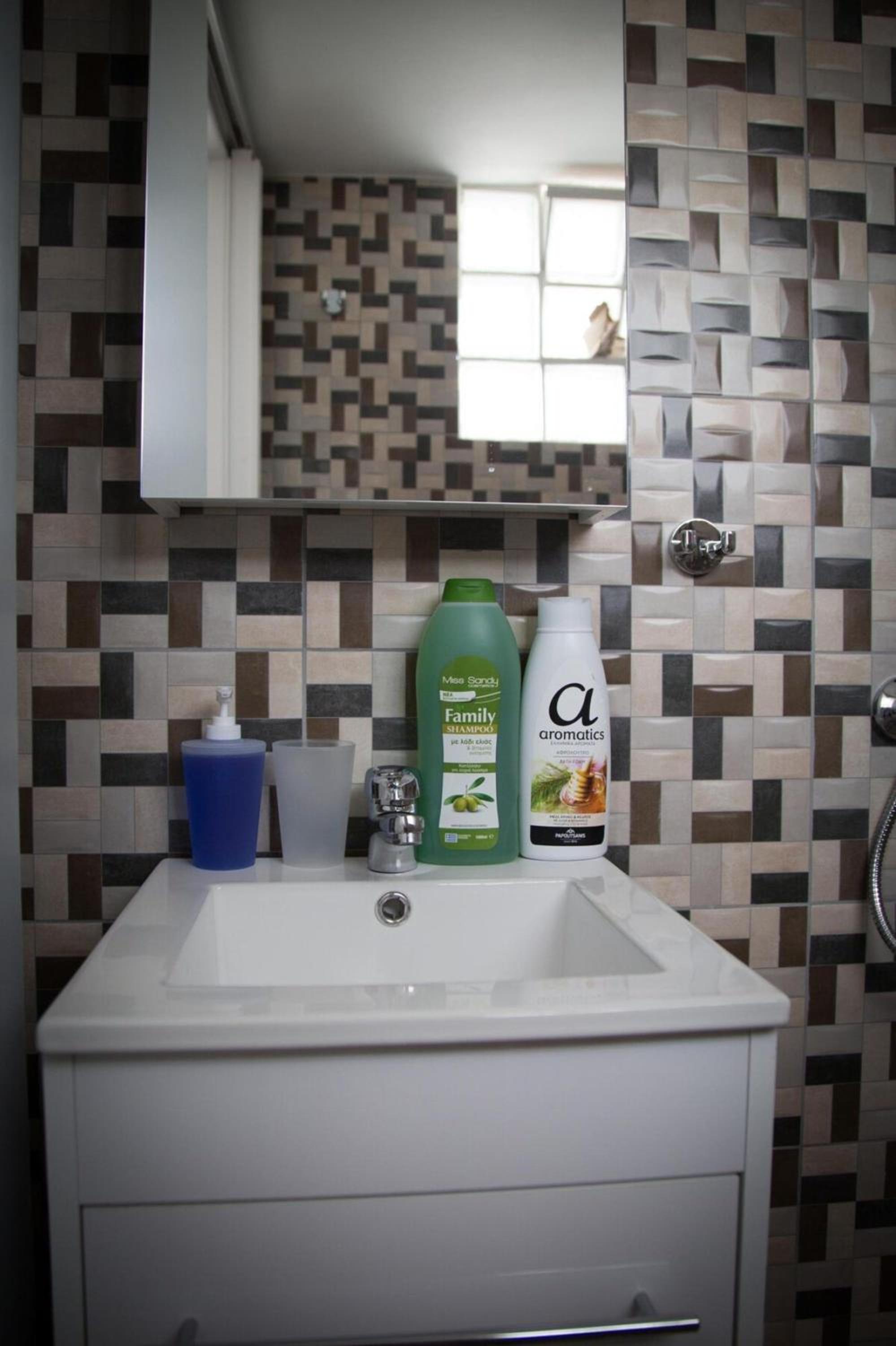 Aimou Studio's Apartment's
