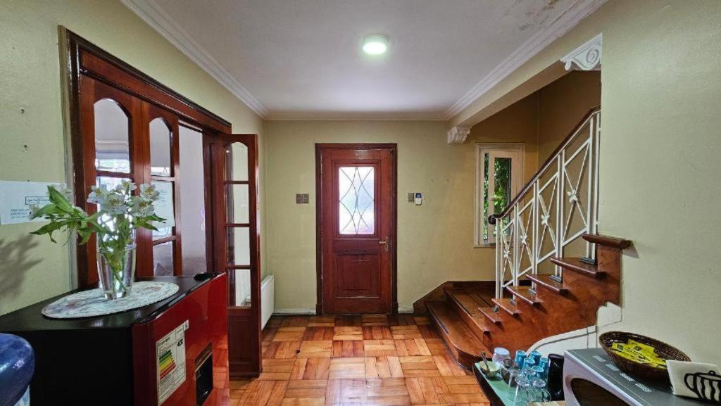 Hostal Quintamar oriente 6 norte 985 Viña