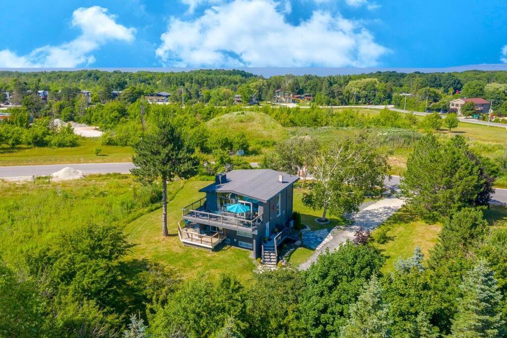 Blue Mountain Chalet by Southwestern Chalets