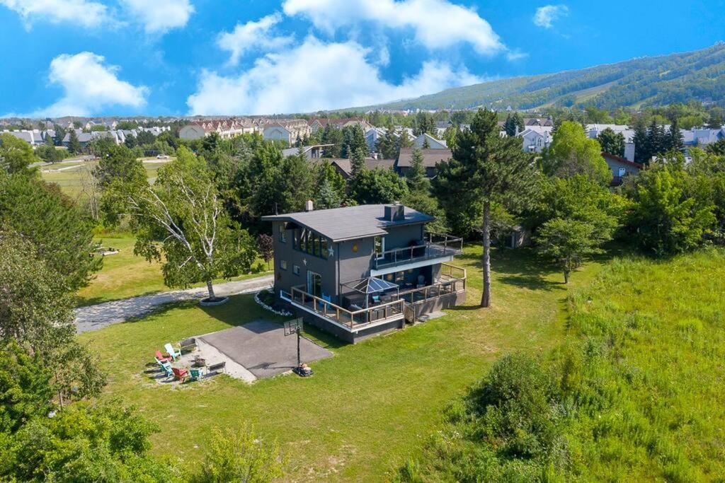 Blue Mountain Chalet by Southwestern Chalets