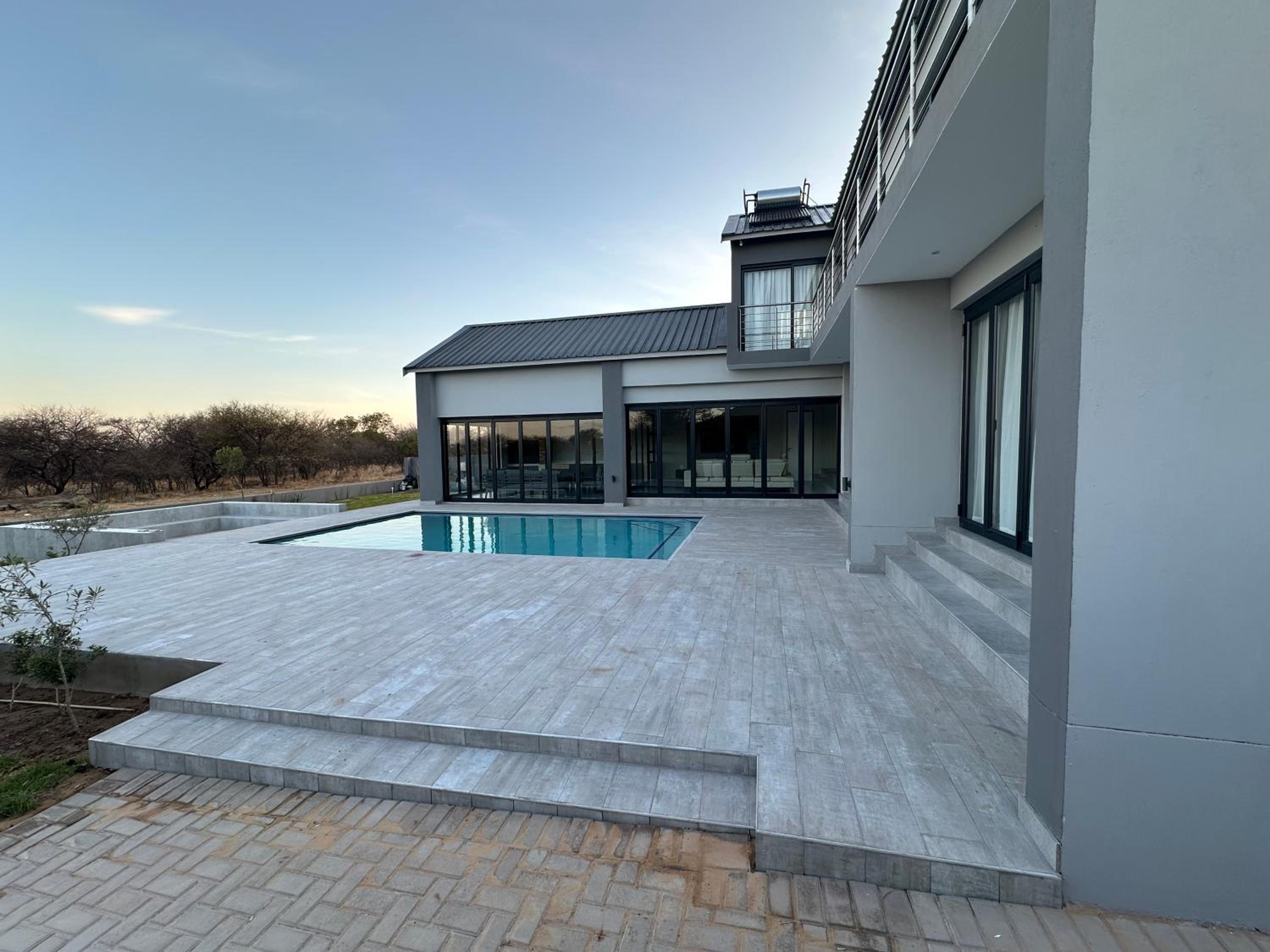 VENNIC HOUSE 186 Euphoria view 4