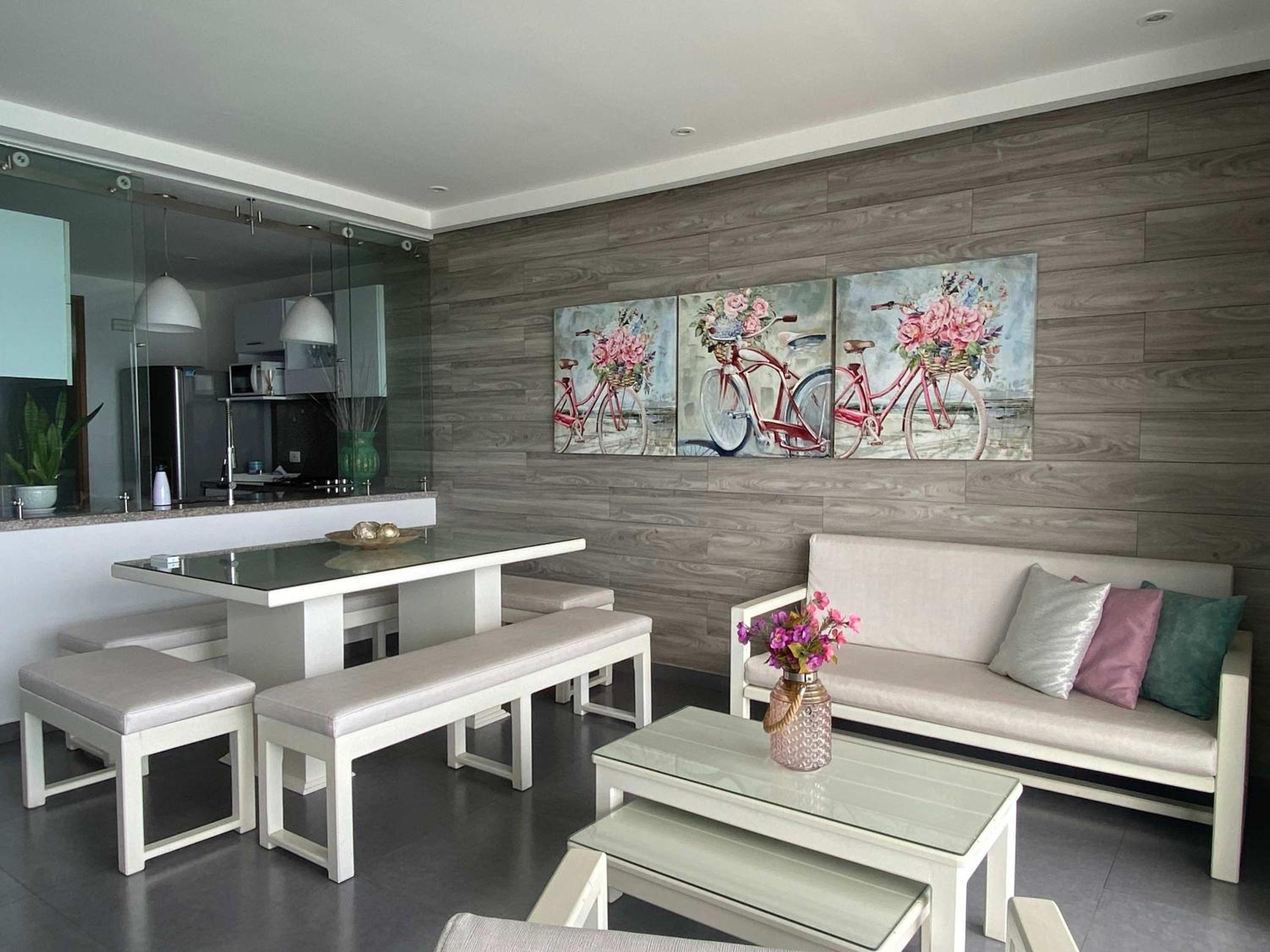 Amazing 3BR with Ocean View in Marbella